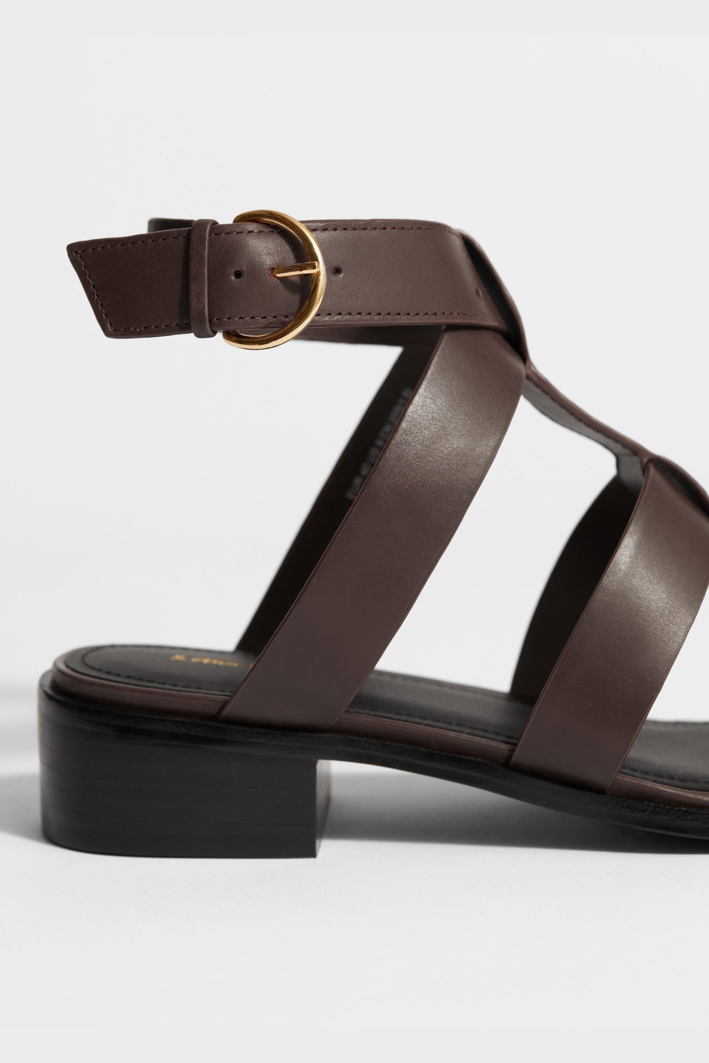 ISSY SUMMER FLAT BROWN 4