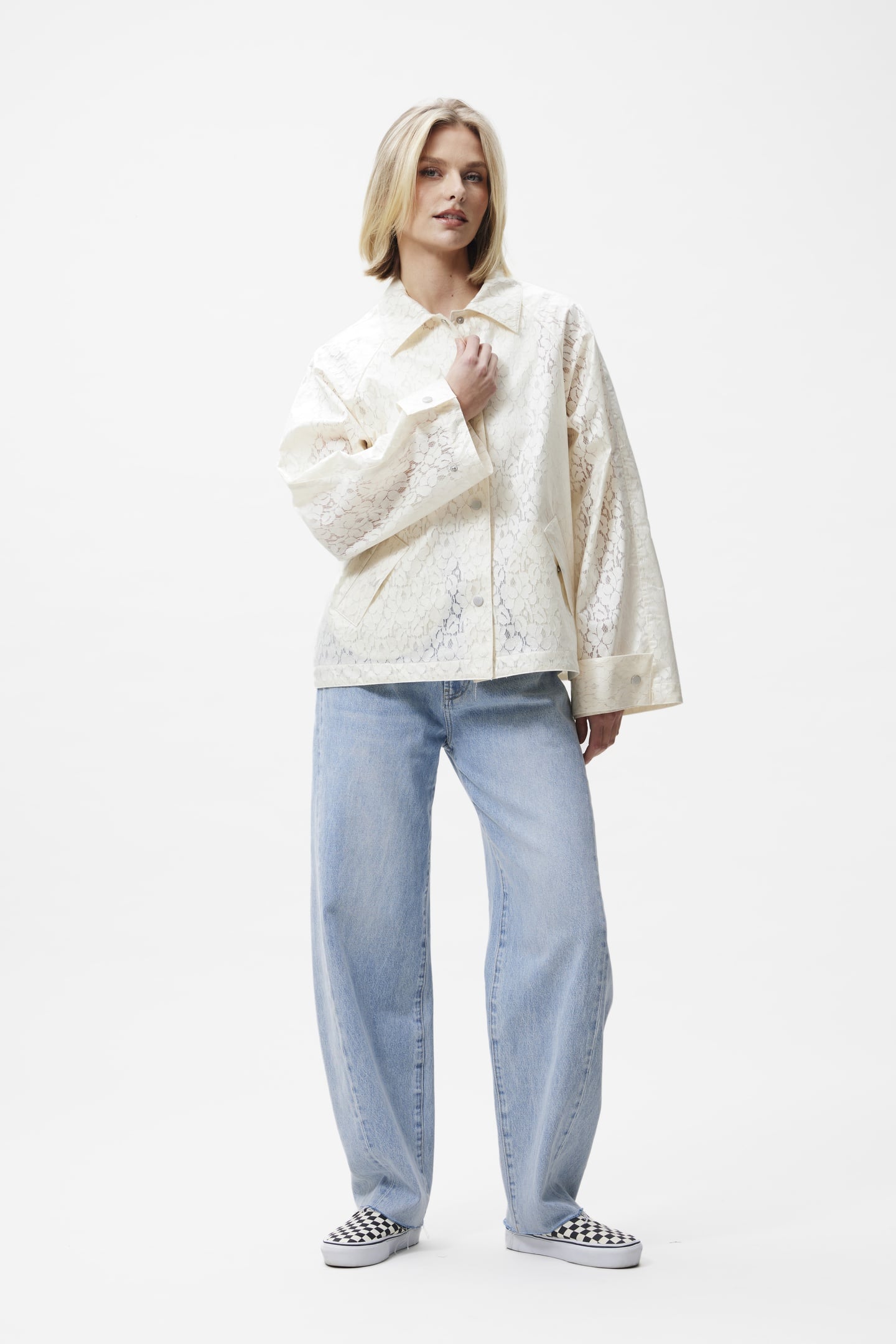 LACED RAINCOAT ECRU 2