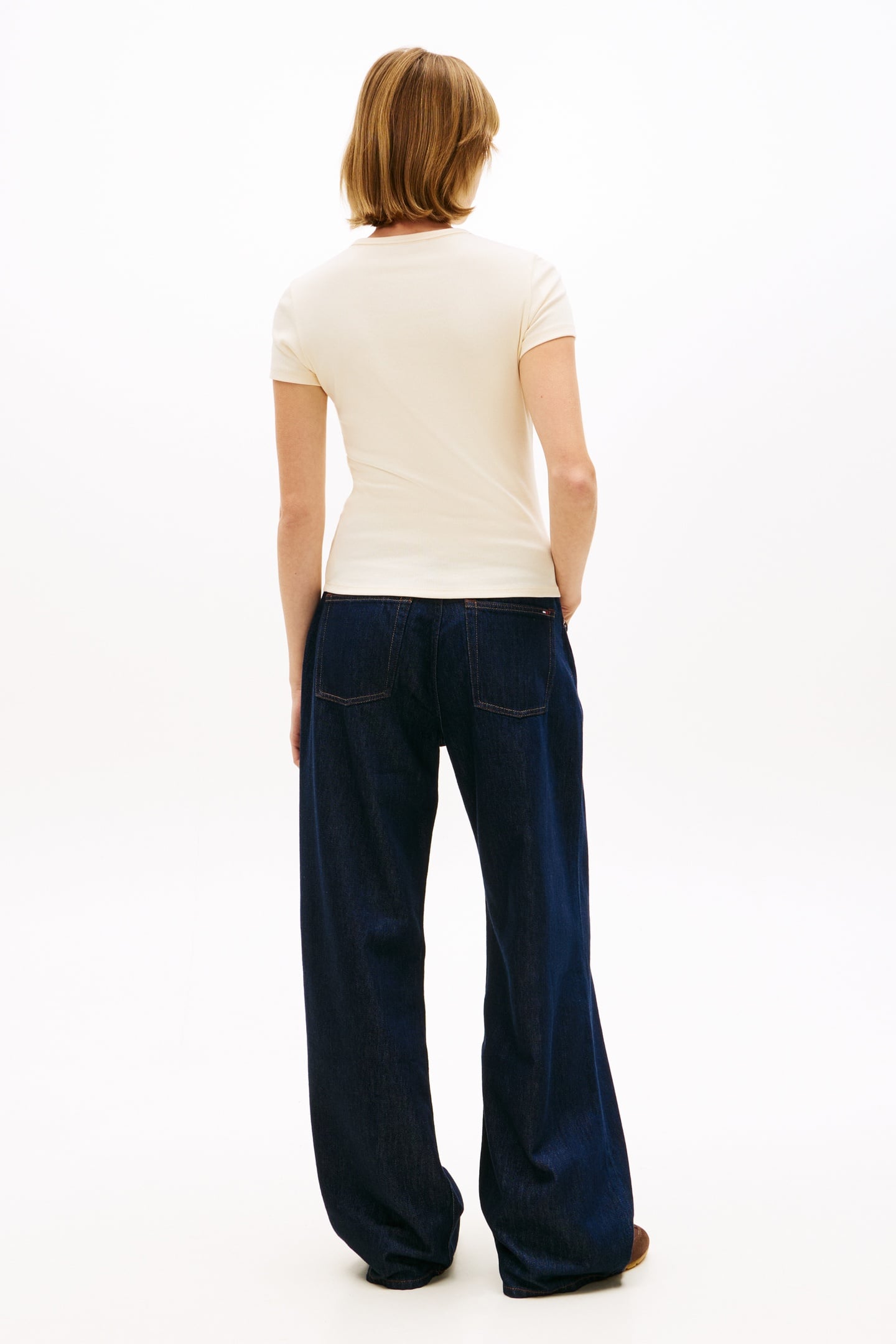 TJW SLIM ESSENTIAL T-SHIRT ALMOST YELLOW 3