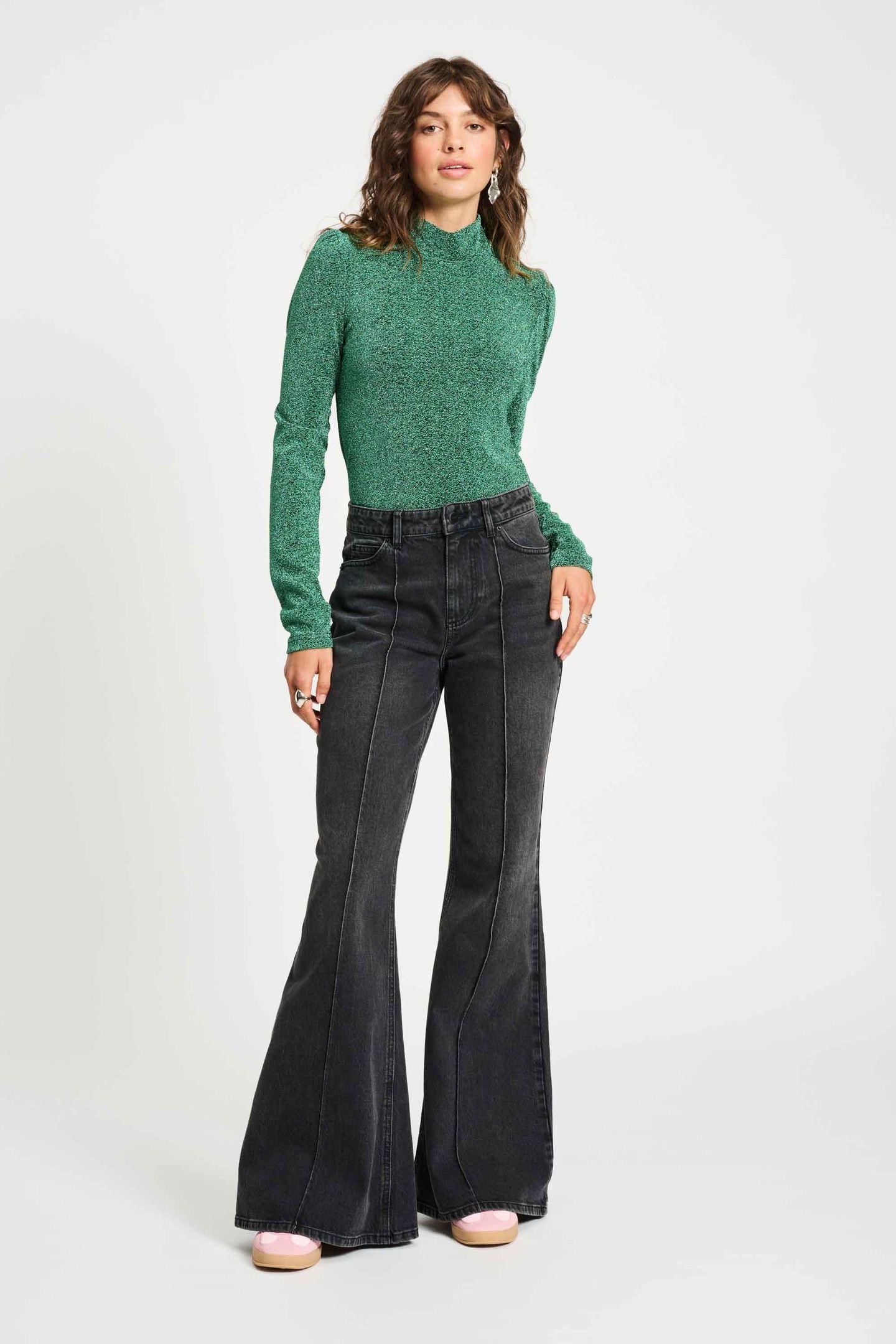 JEANS - FLARE WASHED BLACK 2