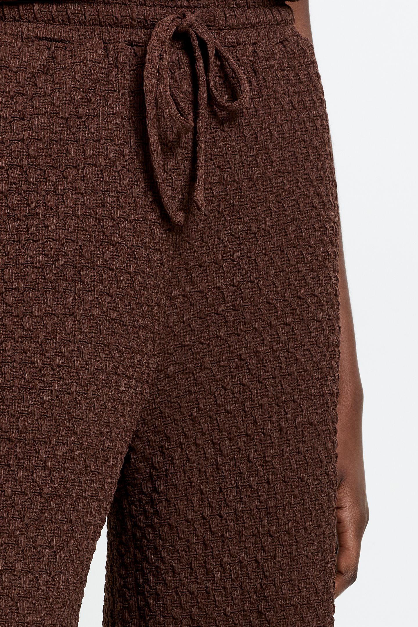 TEXTURED WIDE LEG TROUSER CHOCOLATE BROWN 2