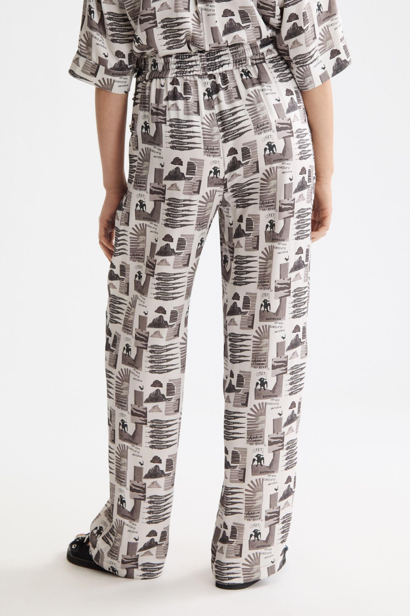 GIA - MID RISE WIDE LEG ELASTICATED TROUSERS ART DEPT COLLAG 3