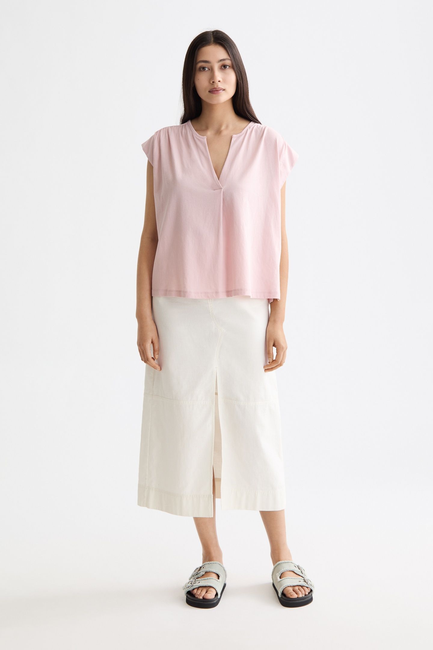 DRAPEY V-NECK T-SHIRT BURNISHED LILAC 2