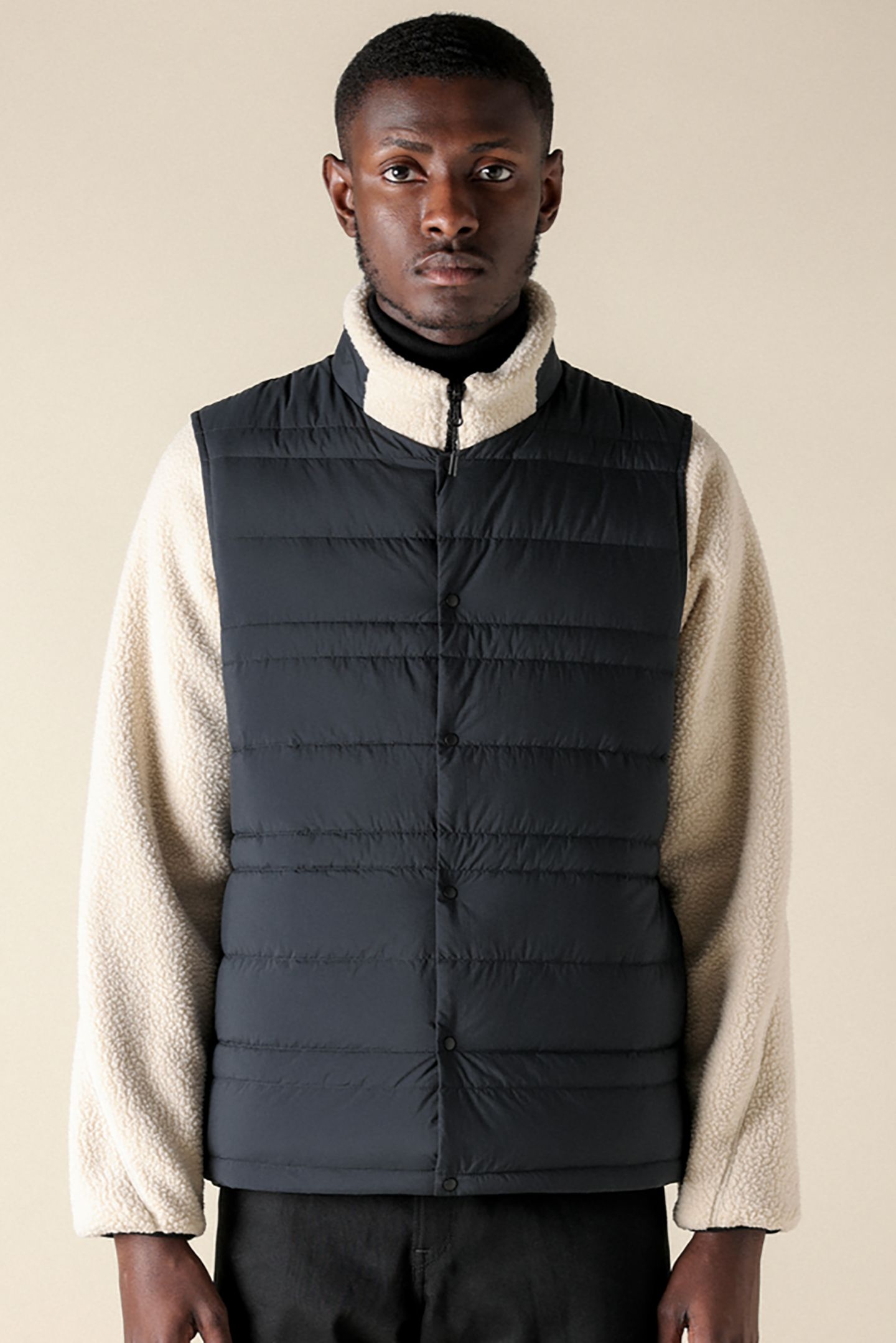 UNISEX SL BT LIGHTWEIGHT DOWN VEST BLACK 1