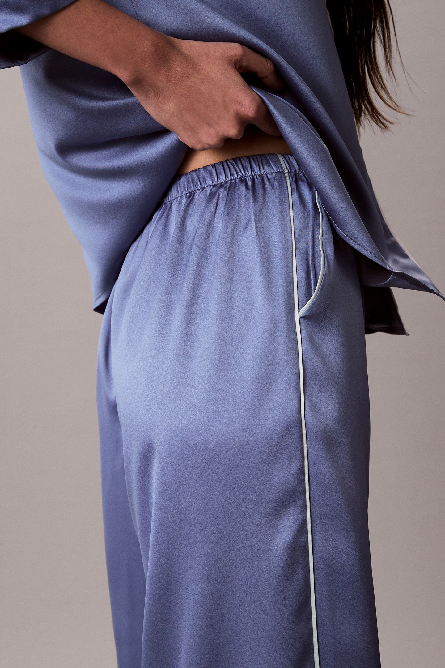 SATIN PANT BLUE TULIP 6