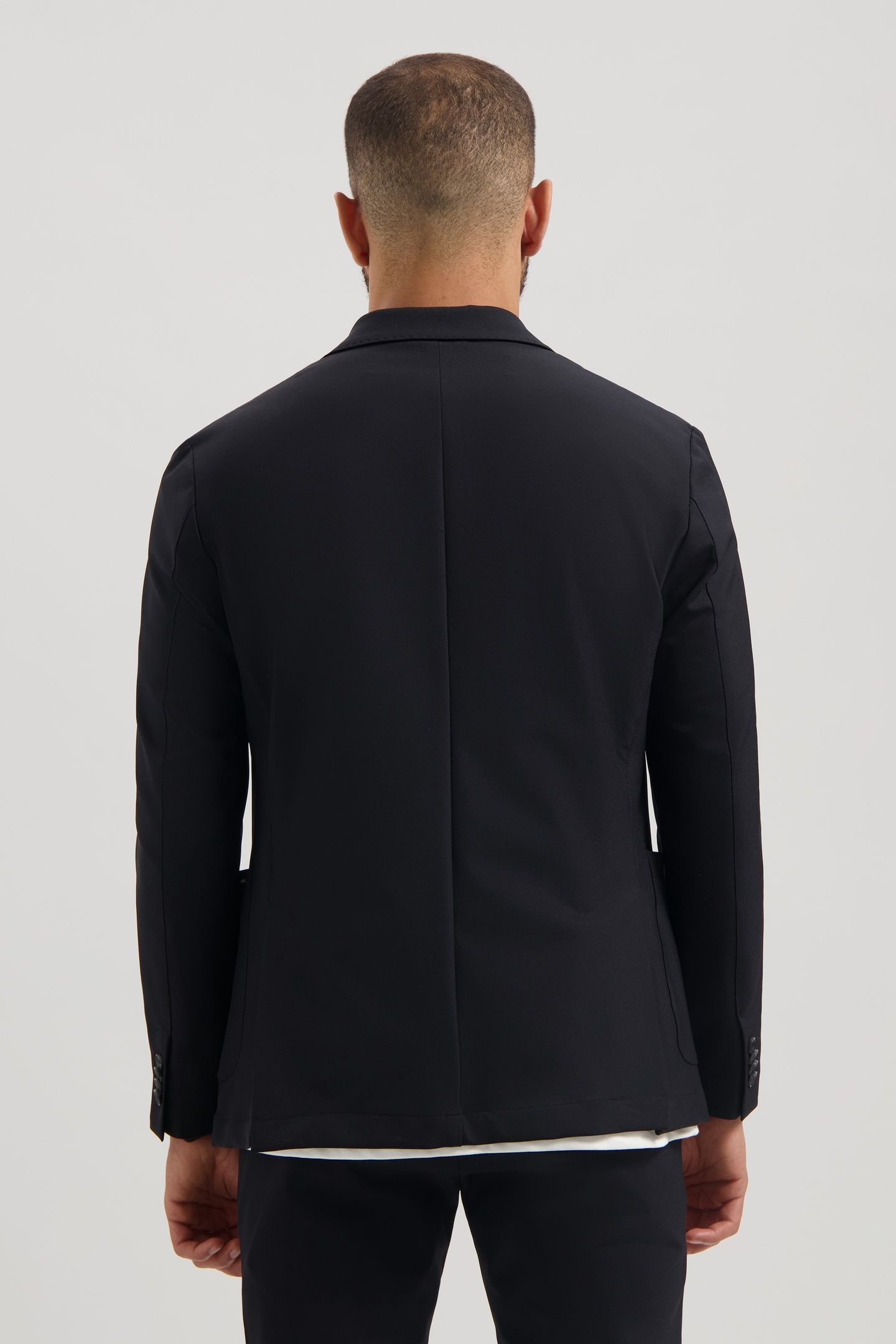 DS_NORRIS TECH BLAZER BLACK 4