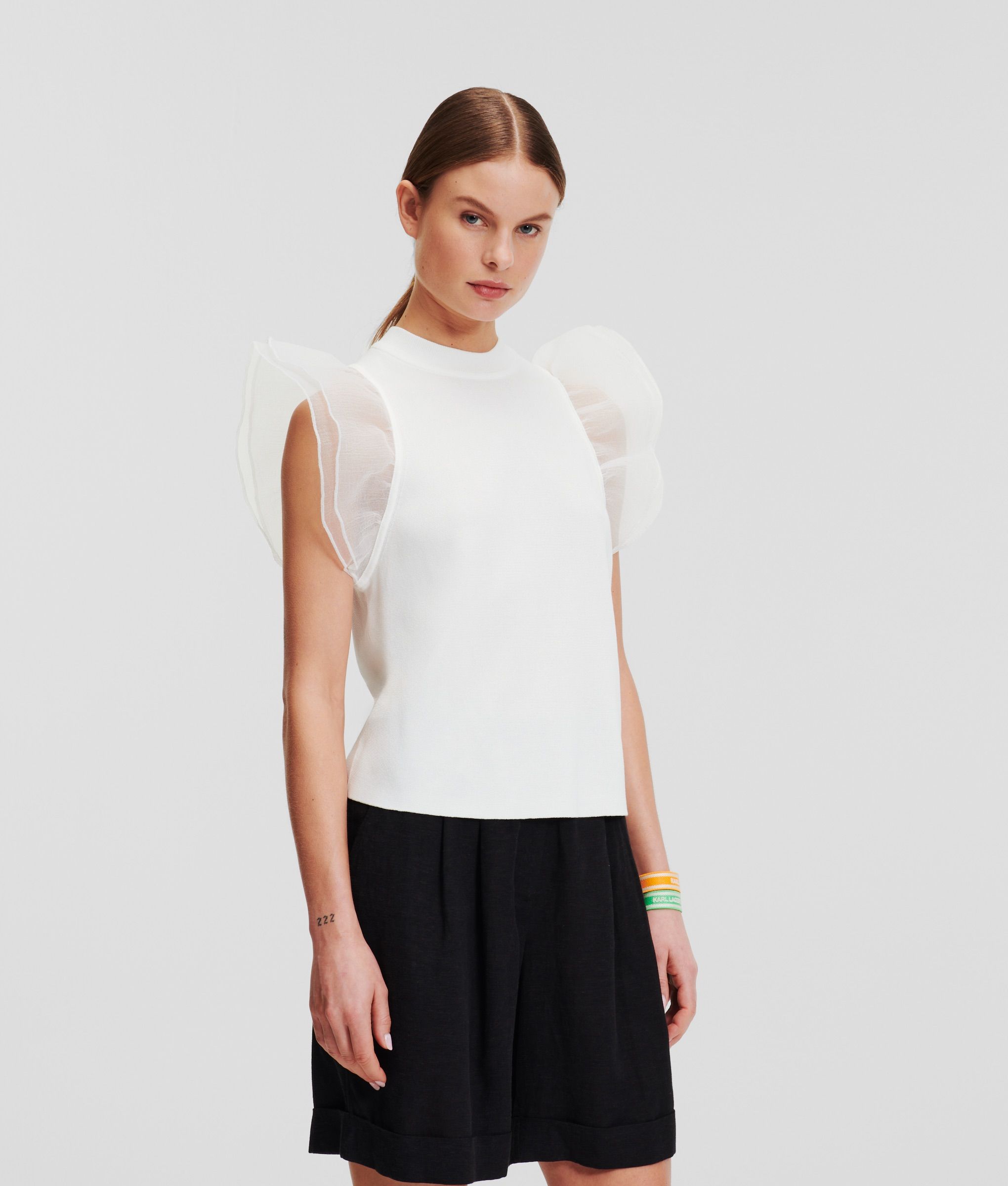 PUFF SLEEVE TOP WHITE 1