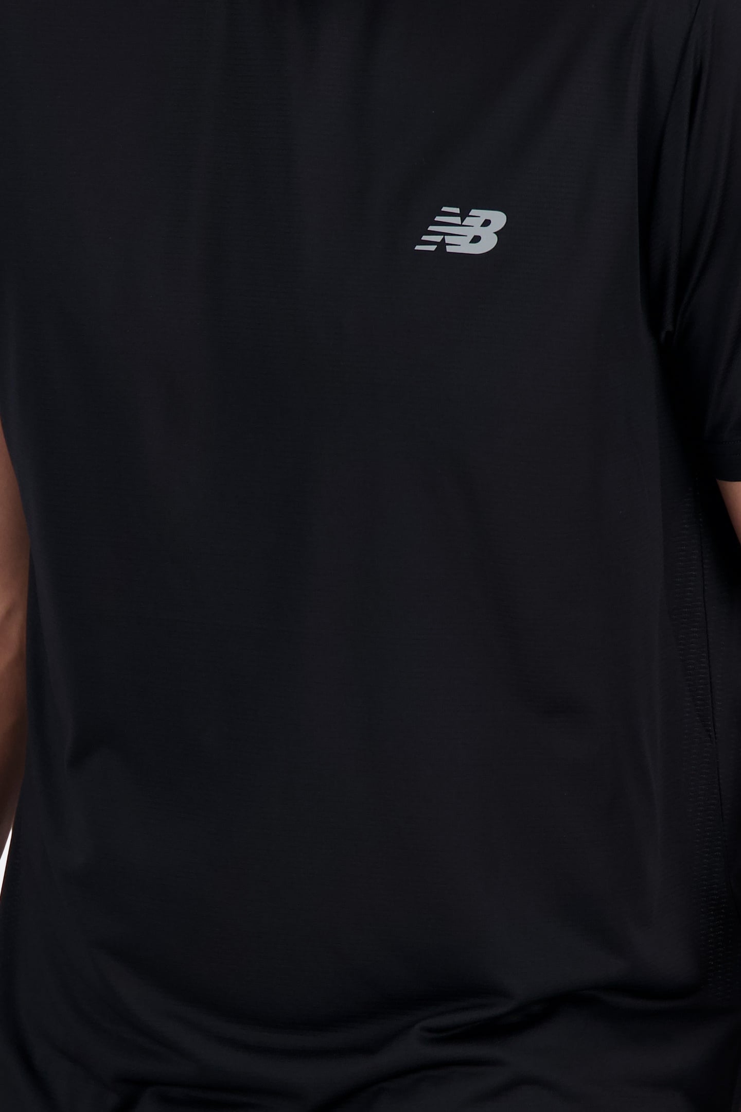 SPORT ESSENTIAL T-SHIRT BLACK 4