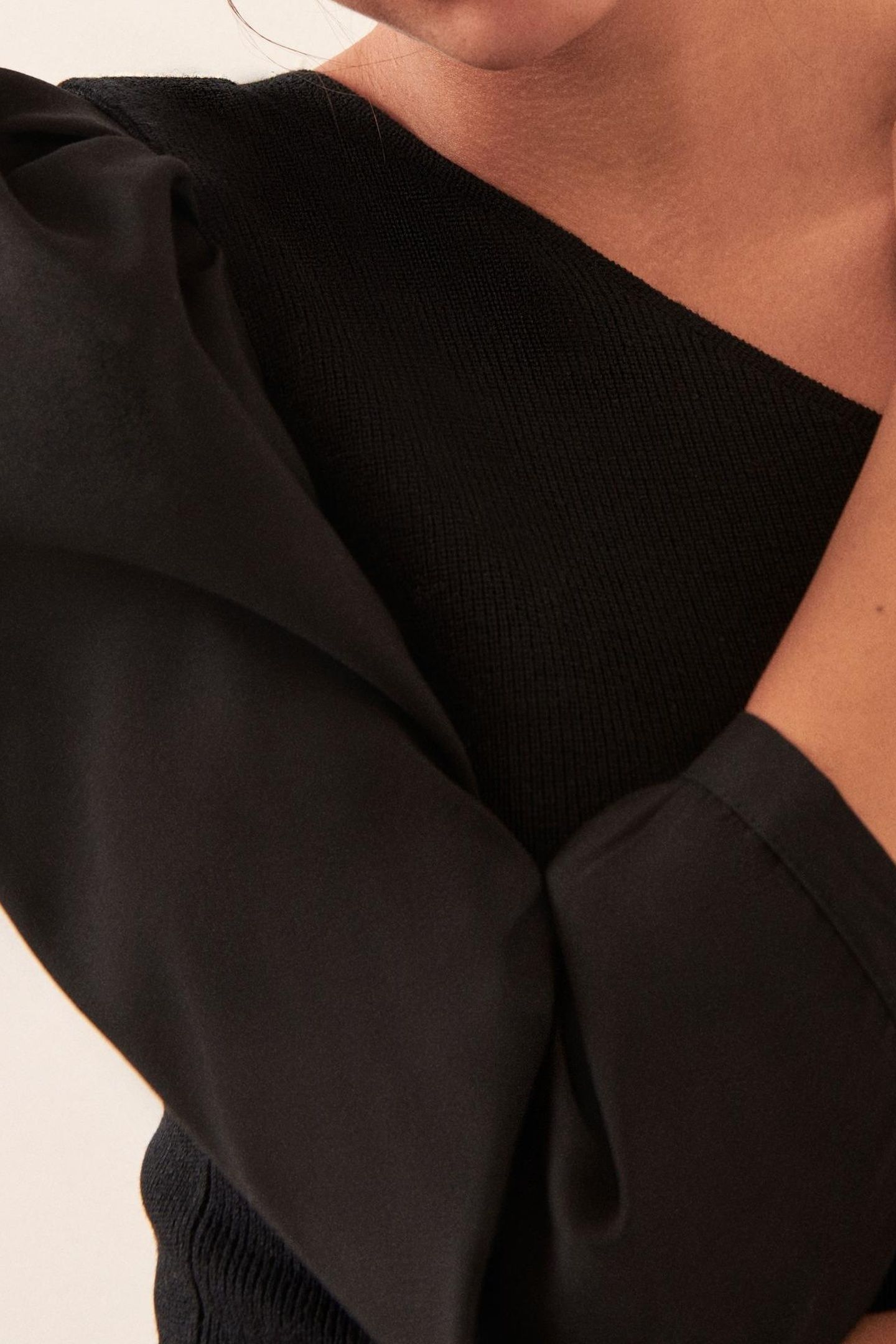 ROBE TANYA NOIR 4