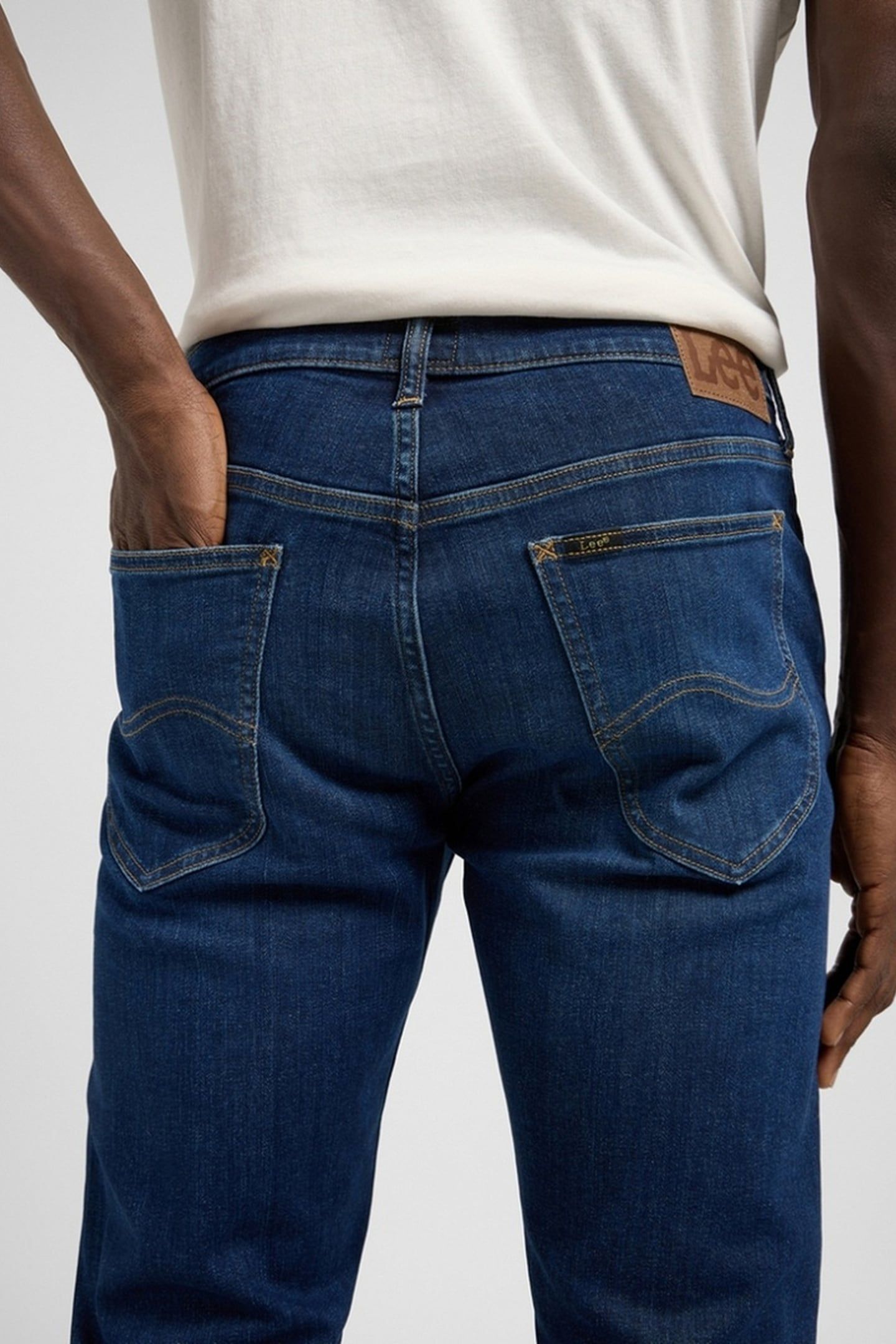 DAREN ZIP FLY PIERCE JEANS 5