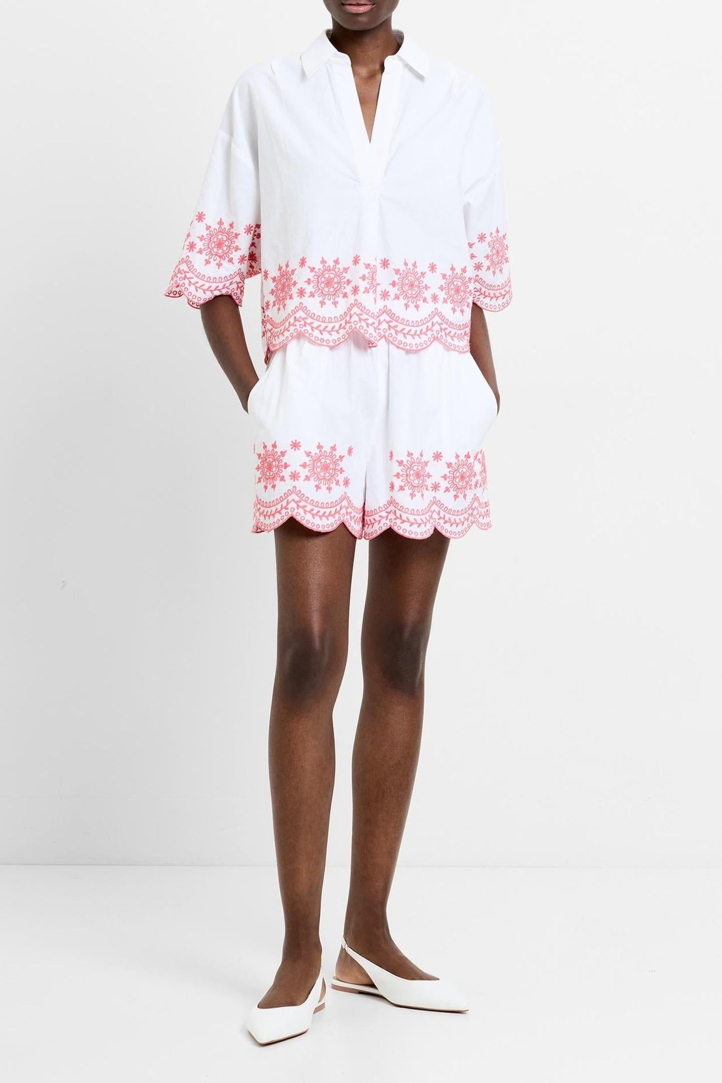 EMB HEM S/S COTTON POPOVER WHITE/RASPBERRY PINK 1