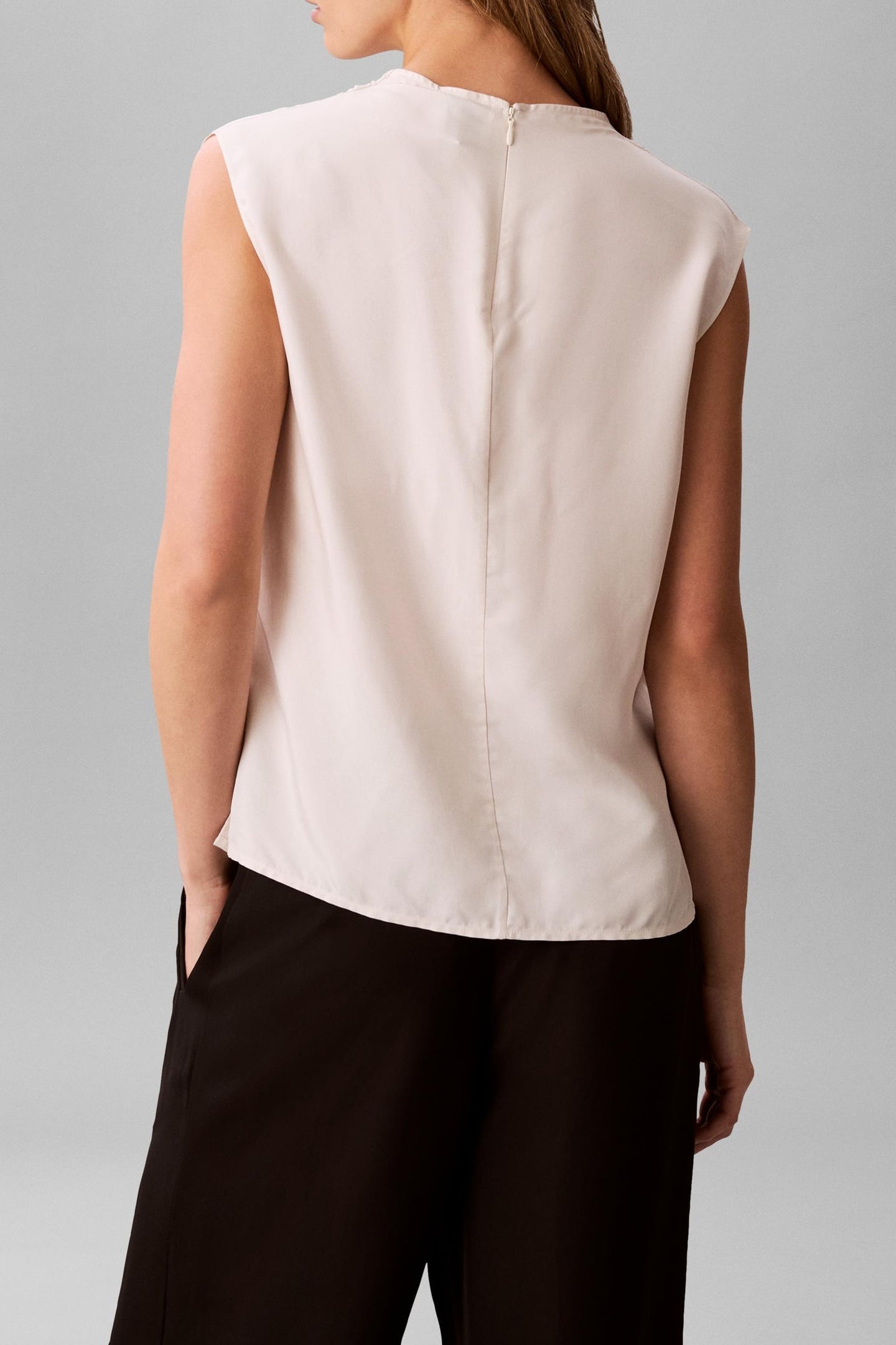 VISCOSE TWILL COWL NECK TOP WHITE SAND 2