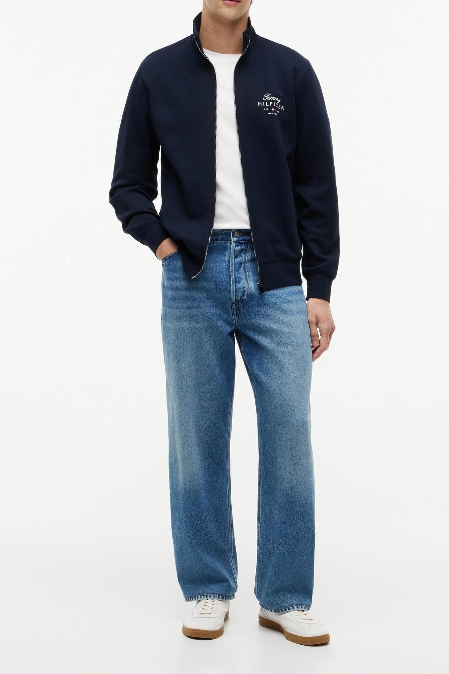 SCRIPT STACK SWEATSHIRT DESERT SKY 3