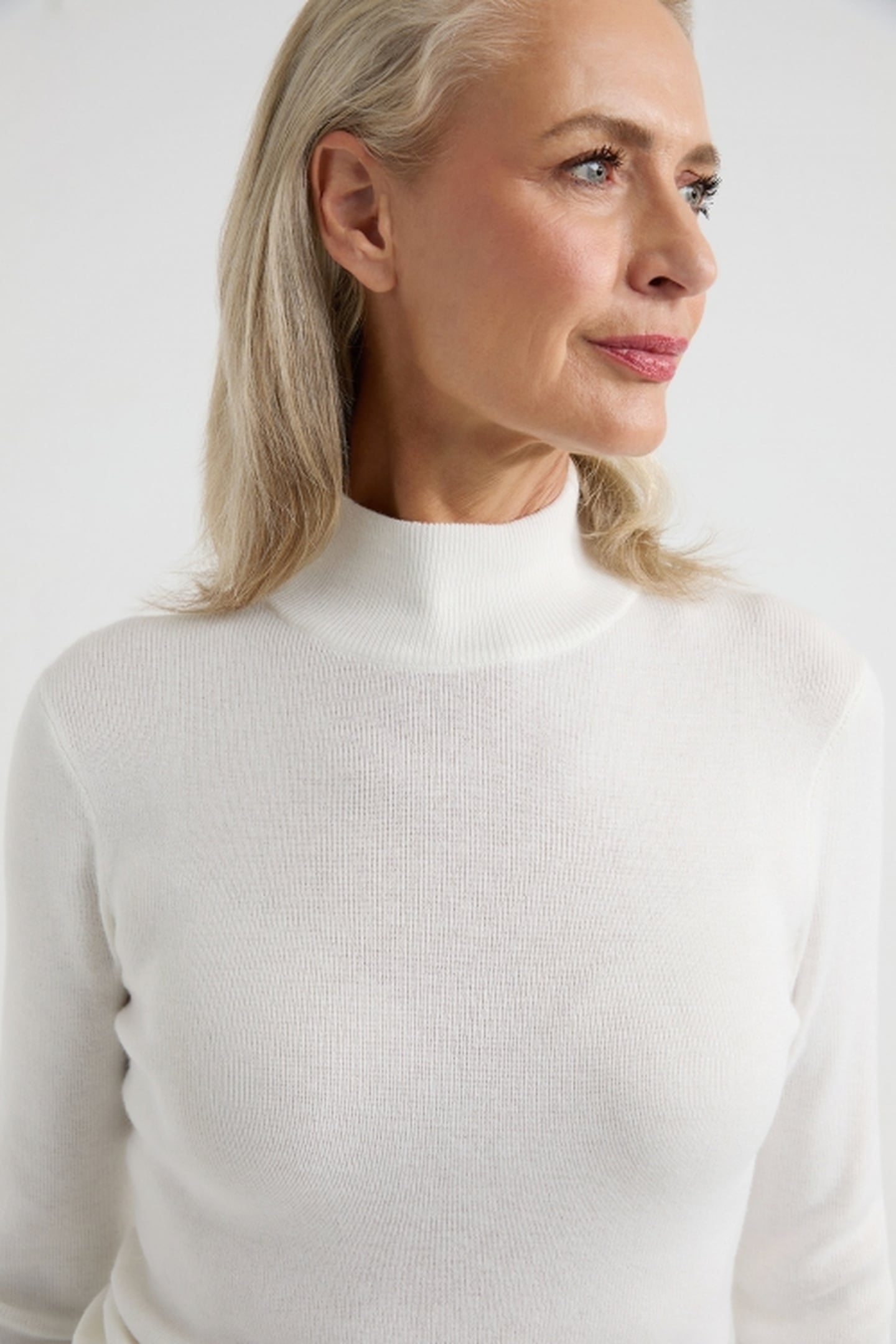 ANGIE SWEATER OFF WHITE 4
