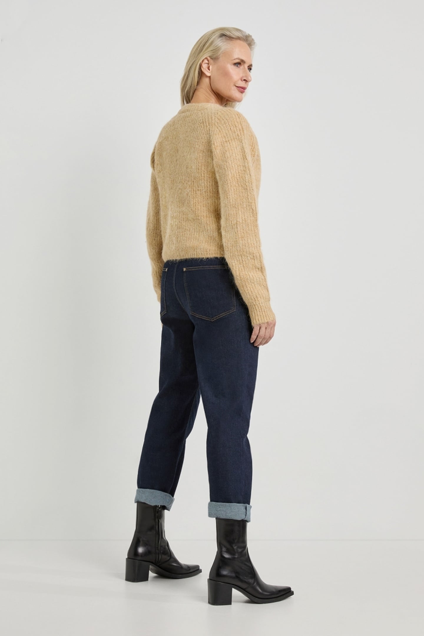 ABIGAIL CARDIGAN CAMEL 3