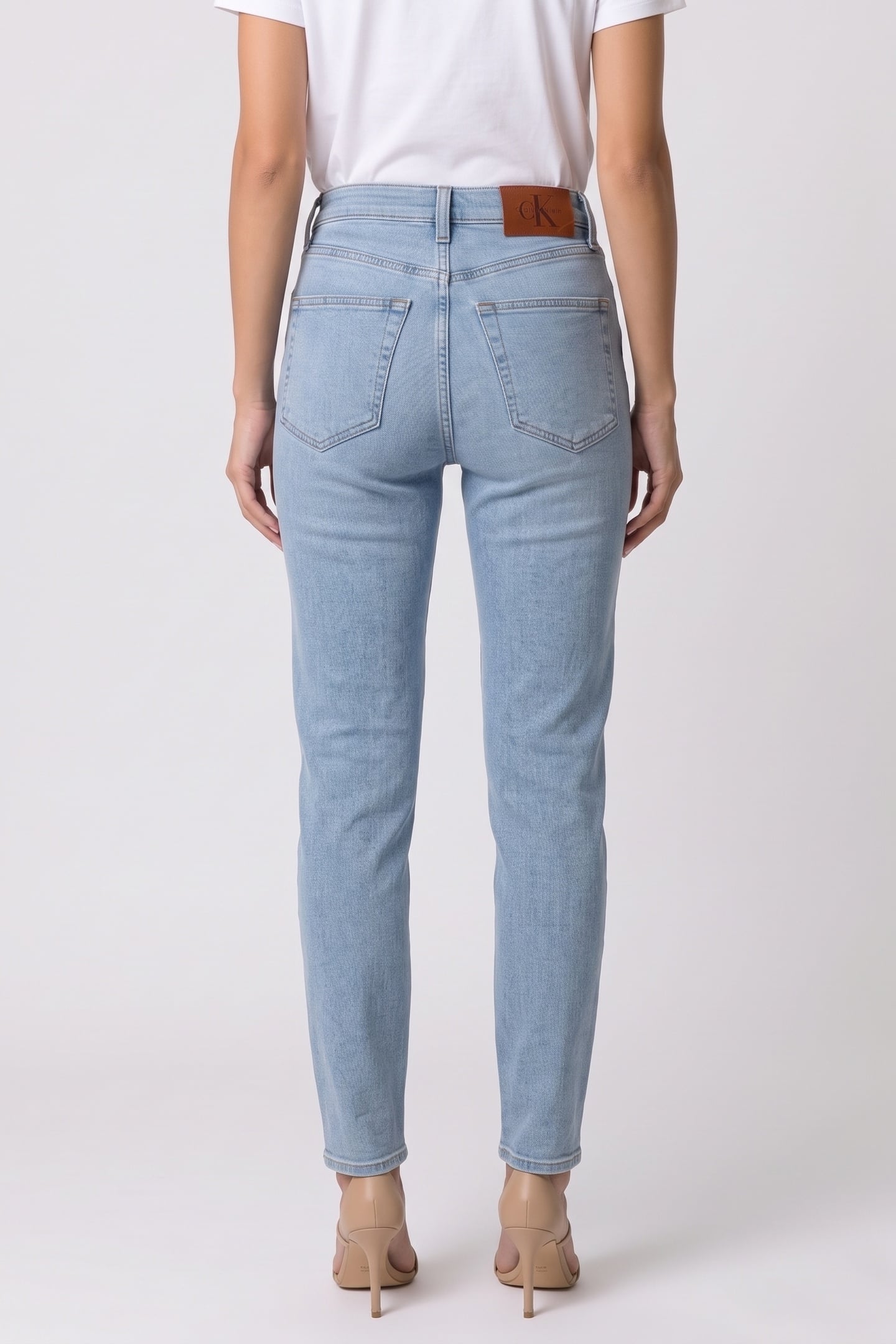 EU NEW MOM JEAN BLUE RAIN 2