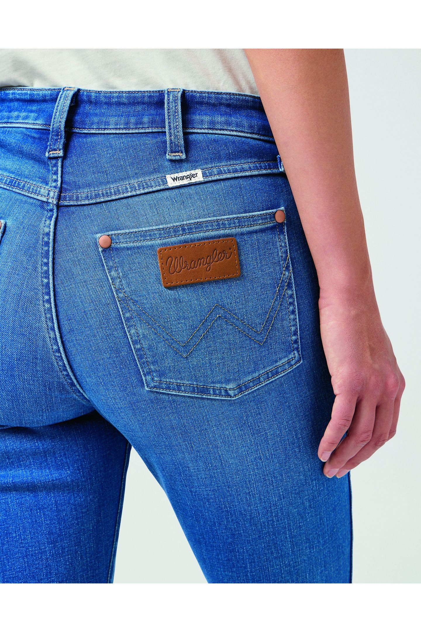 SIENNA REBEL BLUE JEANS 5