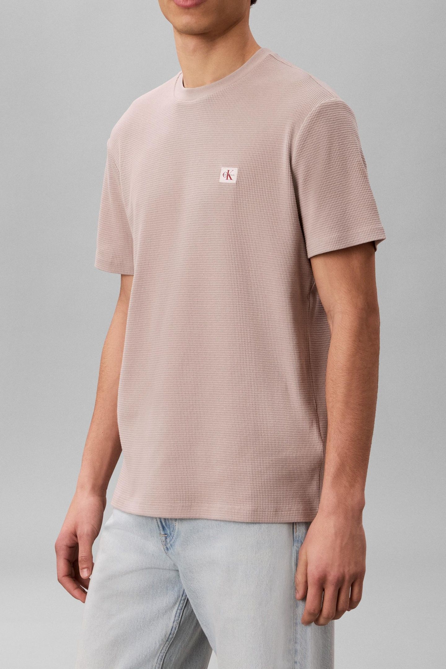 SHORT SLEEVE WAFFLE BADGE CREW ATMOSPHERE 2