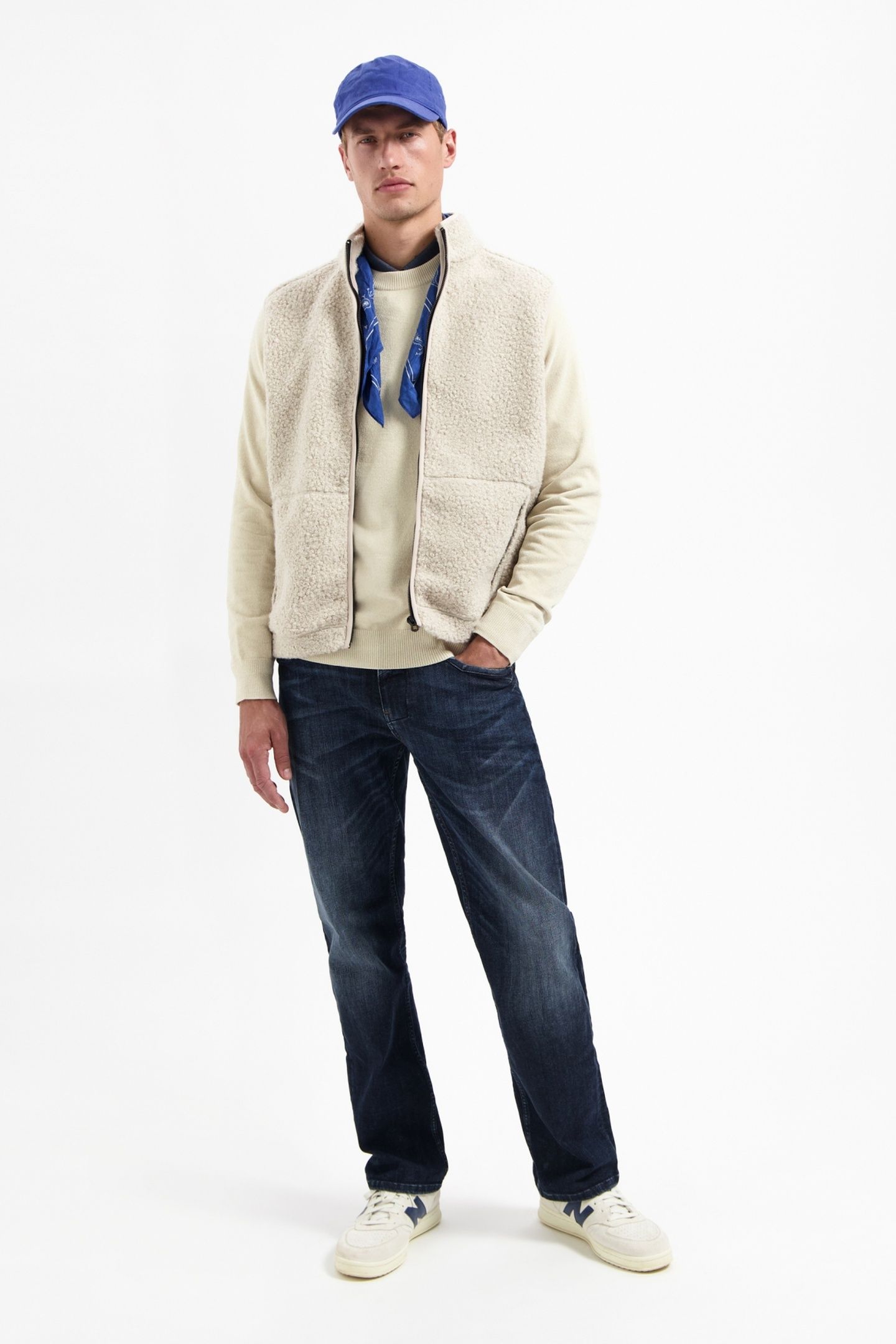 SWEATER VEST FULL ZIP TEDDY SLEEVE LESS SAND 4
