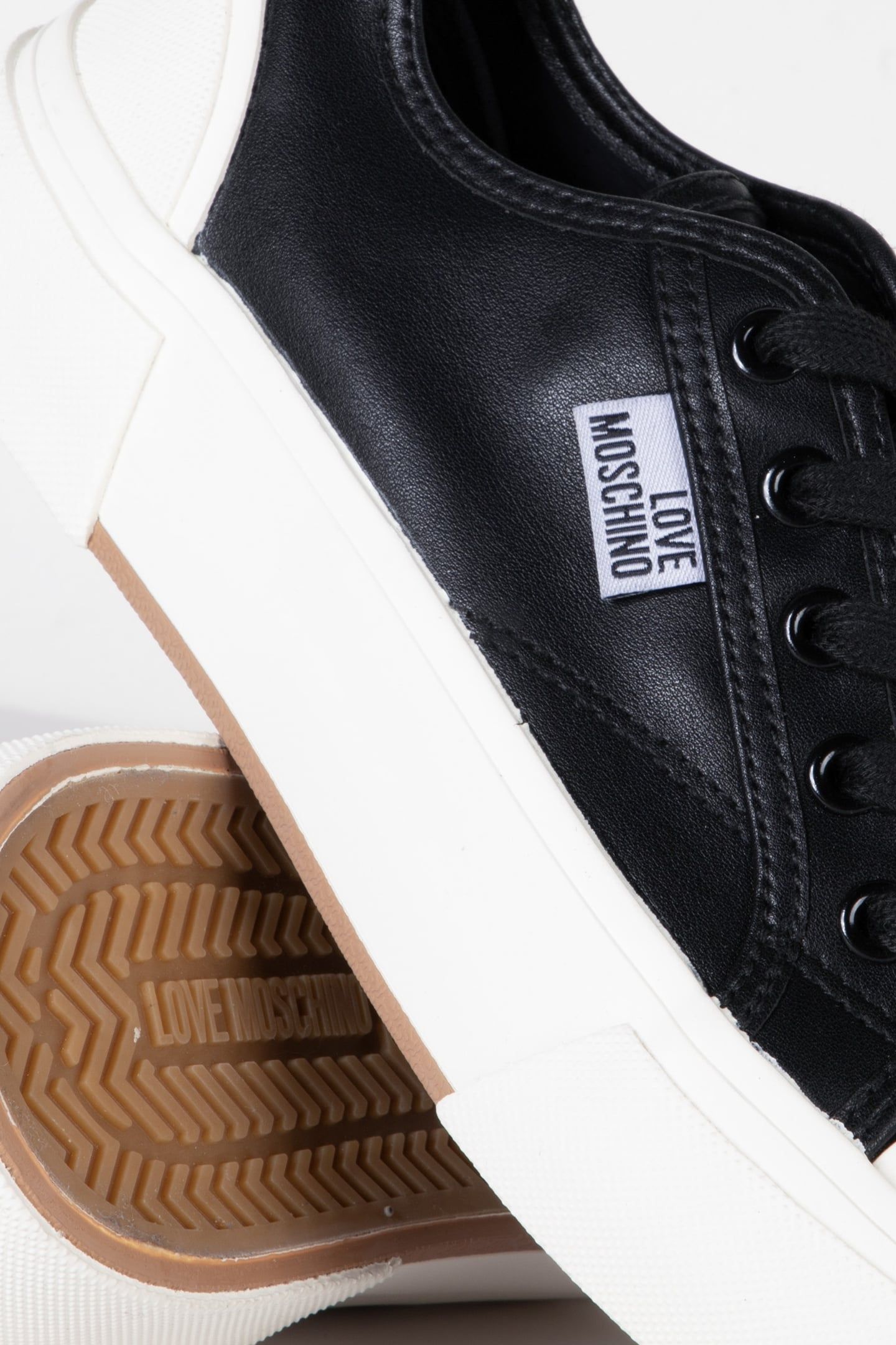SNEAKERS BLACK 4