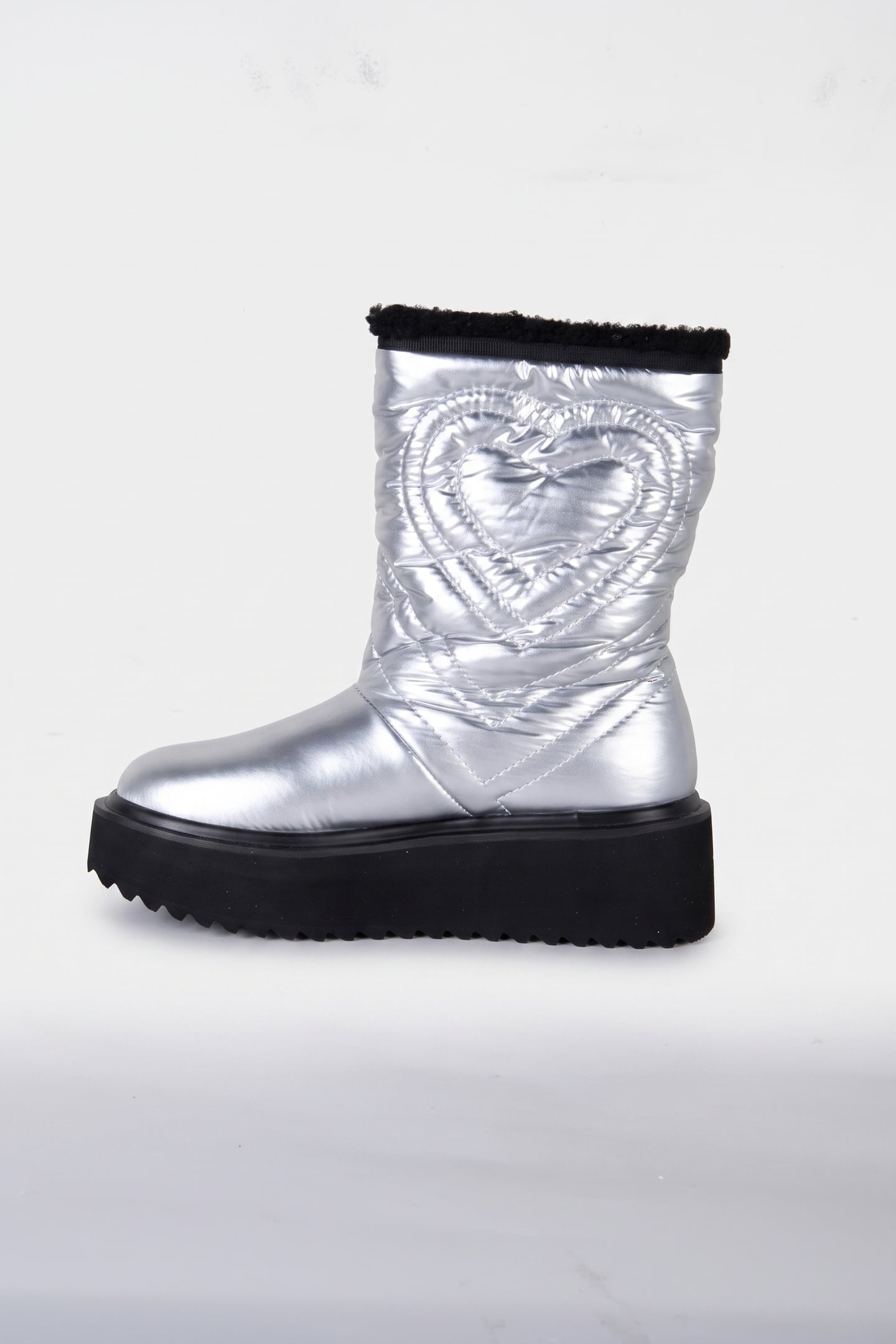BOOTS SILVER 2