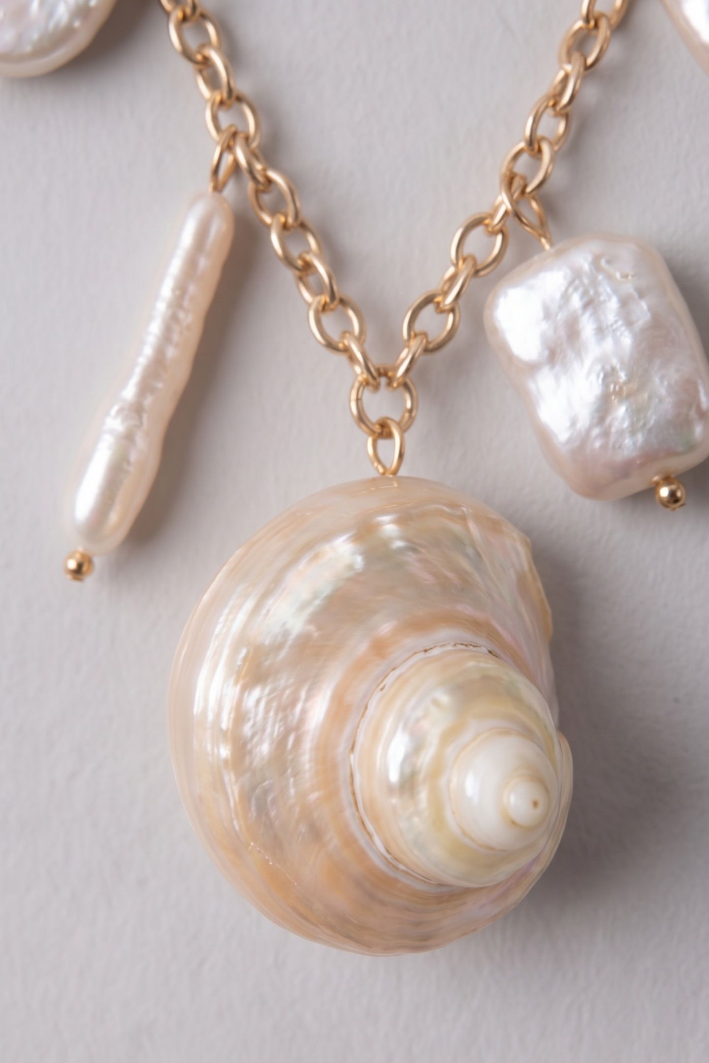 OPULENT SHELL KETTE GOLD 3