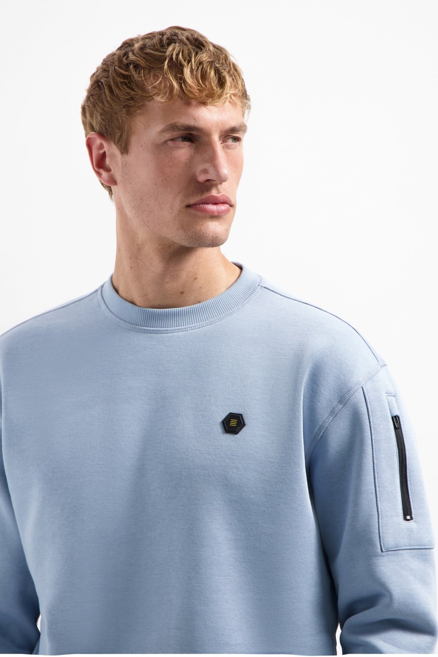SWEATER CREWNECK BRUSHED INSIDE DUSTY BLUE 2