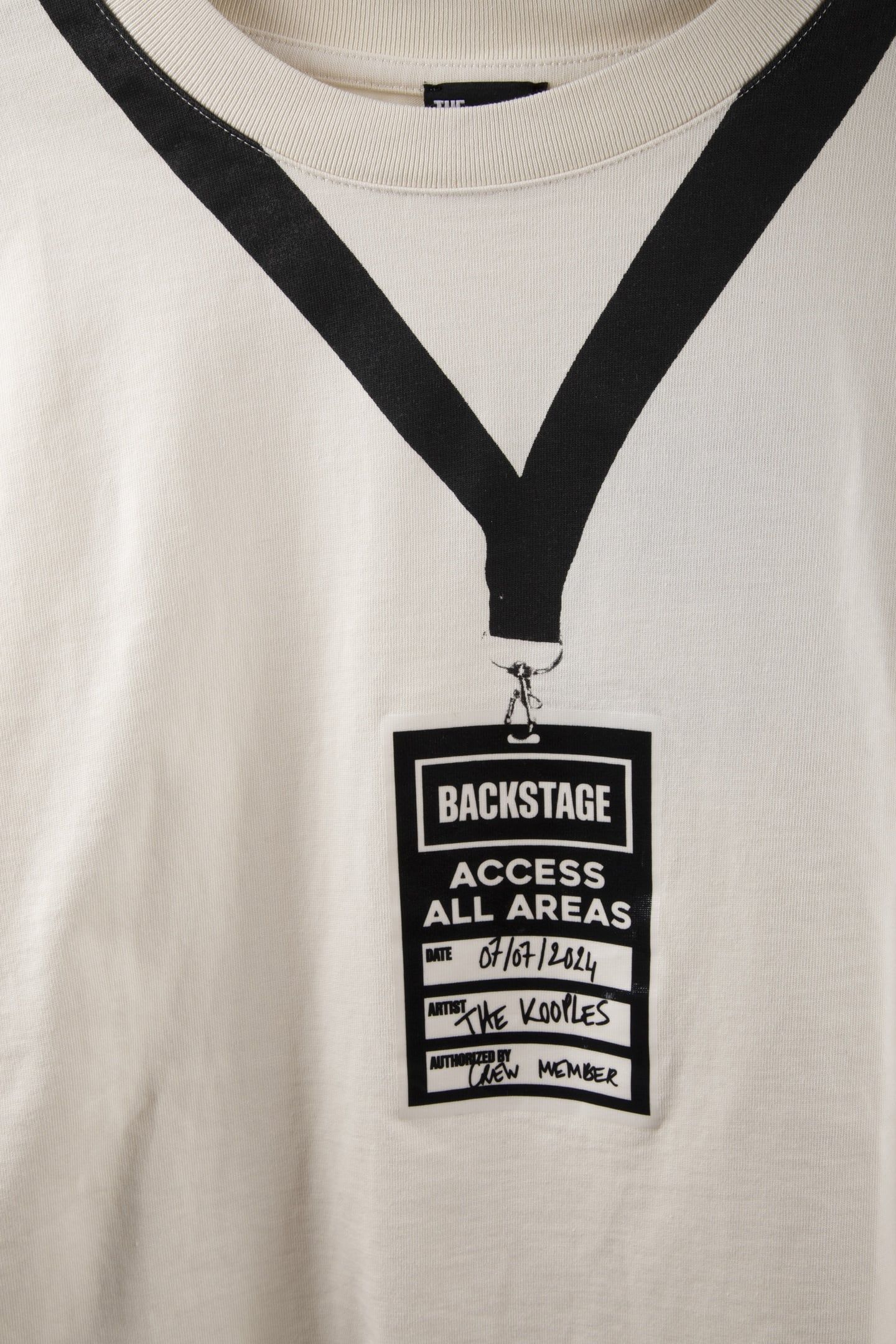 SHORT-SLEEVED T-SHIRT WITH PRINT ON THE FRONT ECRU 4