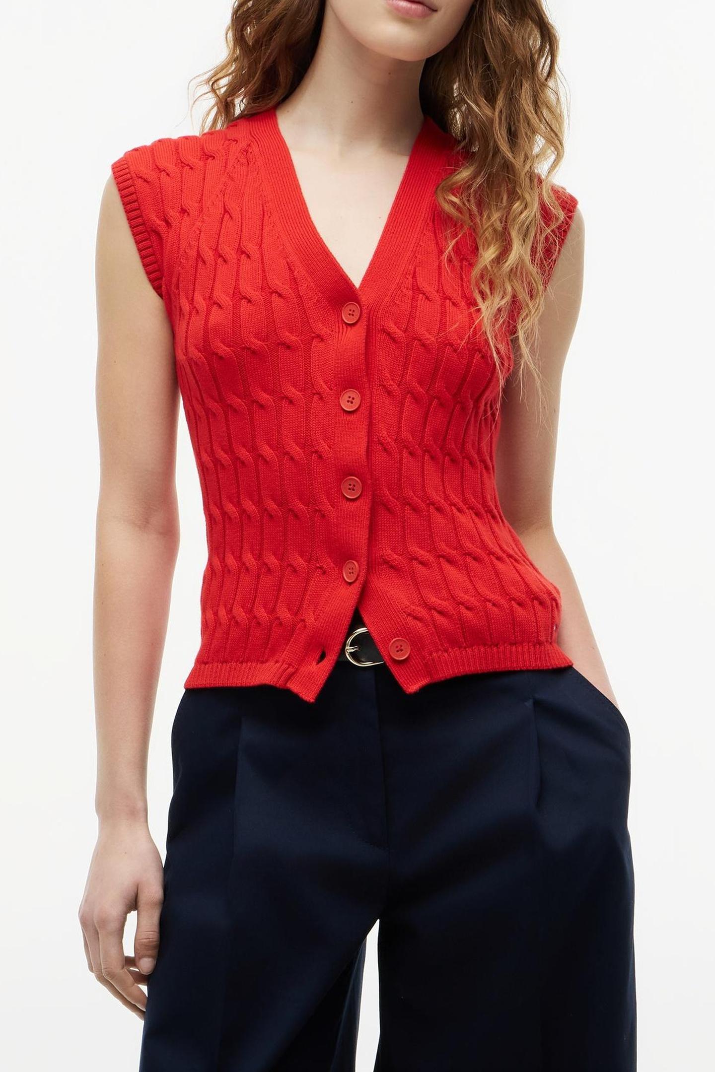 MID CABLE VEST CARDIGAN FIRE RED 1