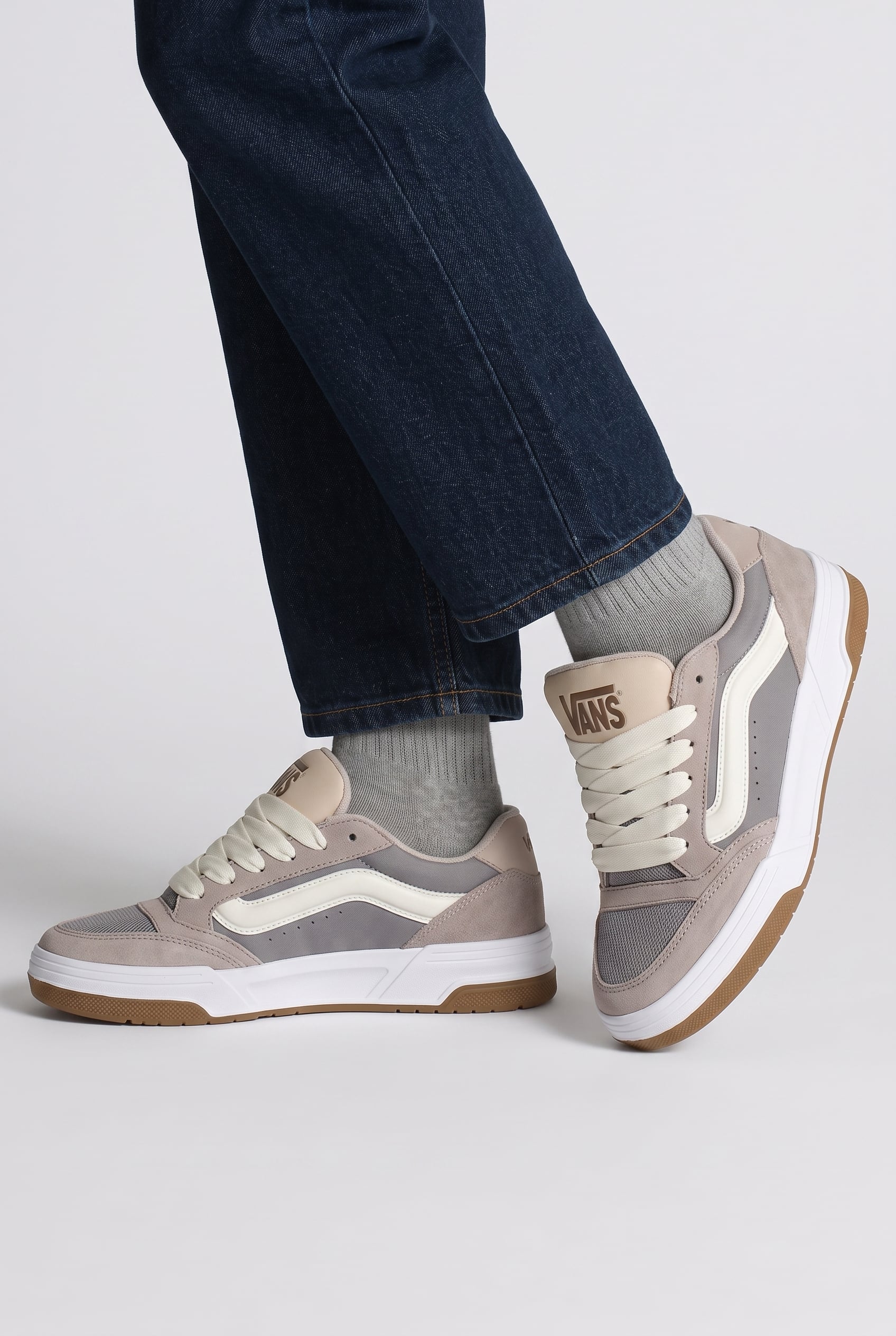 UNISEX HYLANE GREY 3