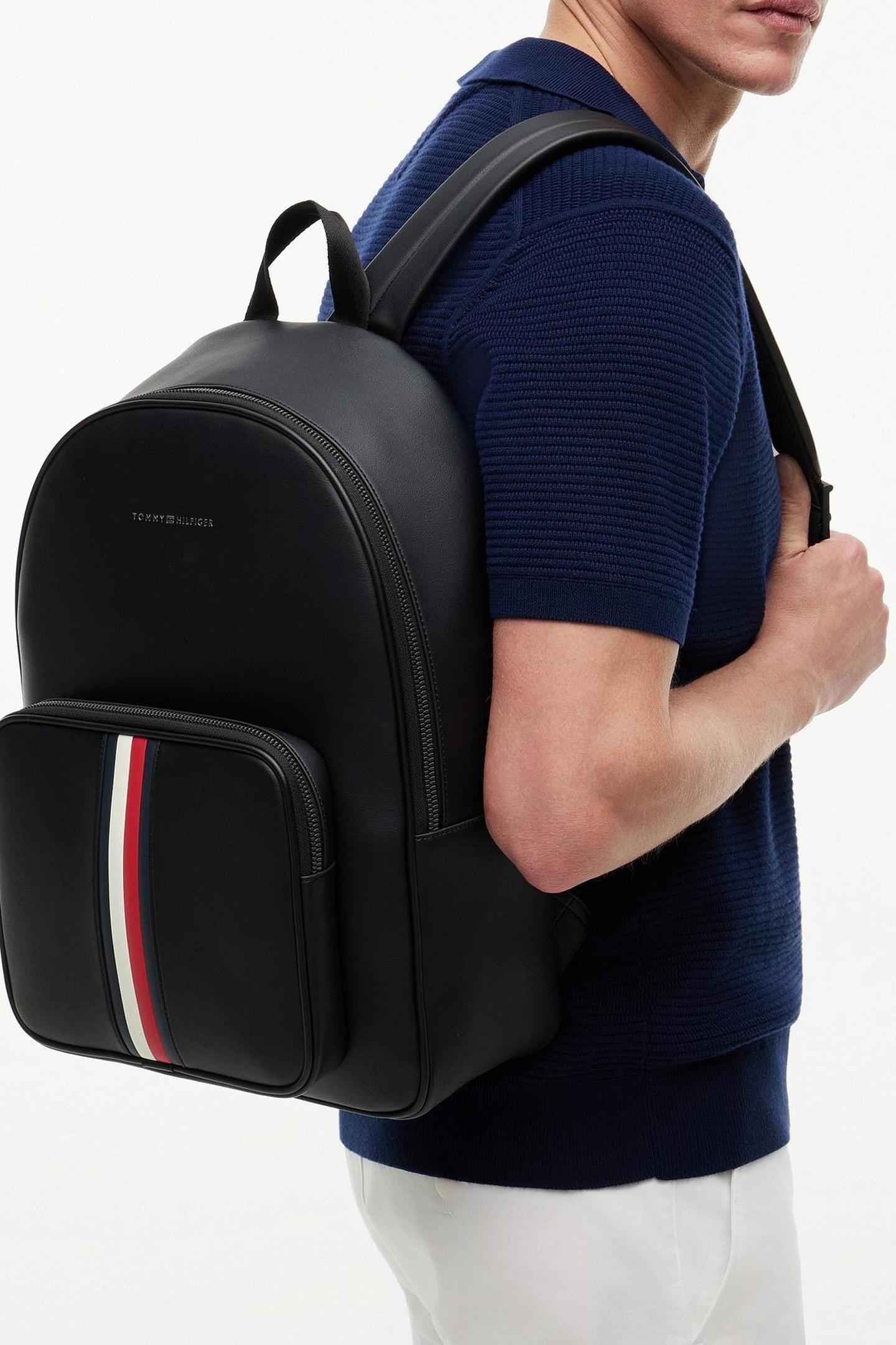 TH METRO BACKPACK BLACK 1