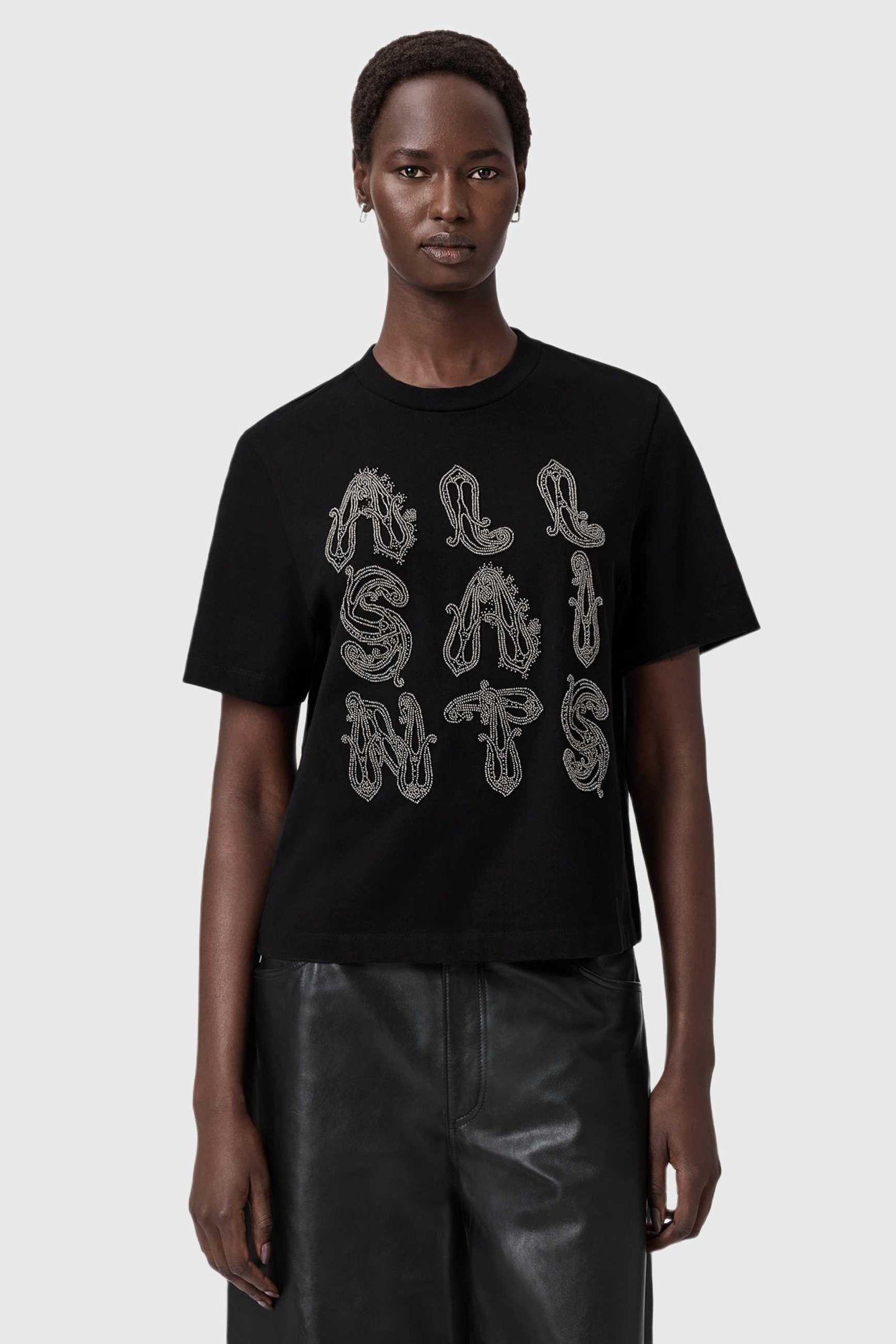 ELLA LISA TEE BLACK 1