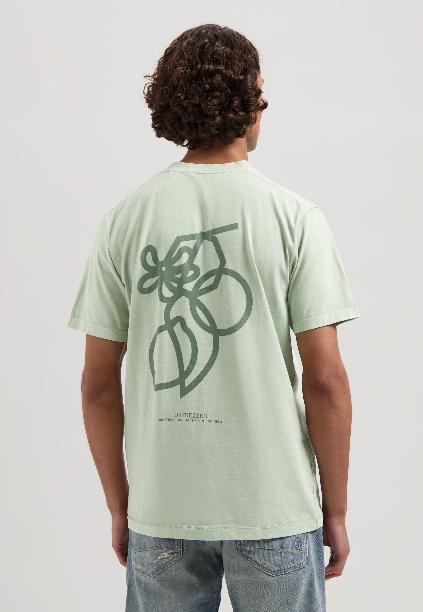NICKOLAS TEE SAGE 2