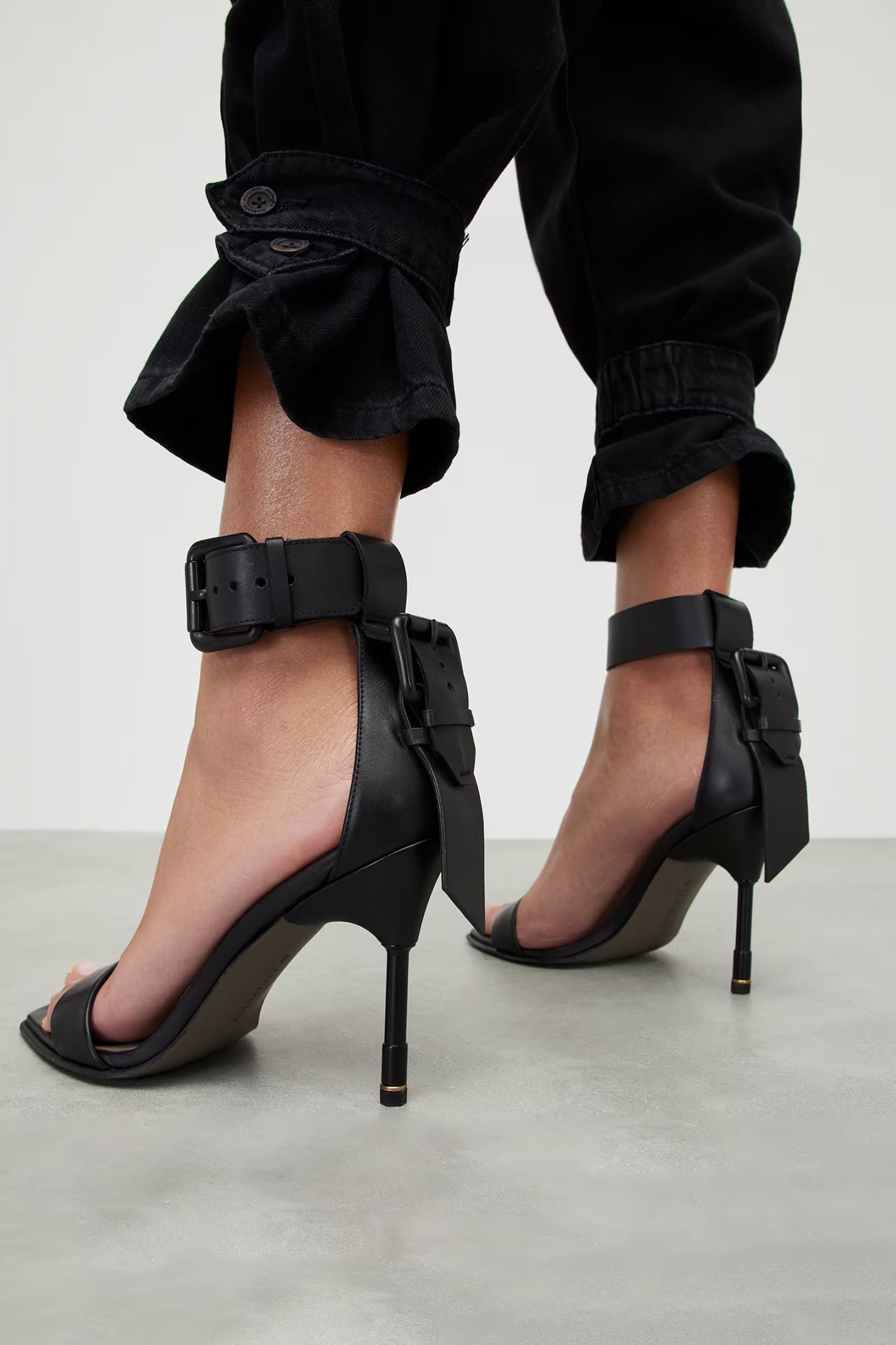 NOIR SANDAL BLACK/MATTE BLACK 2