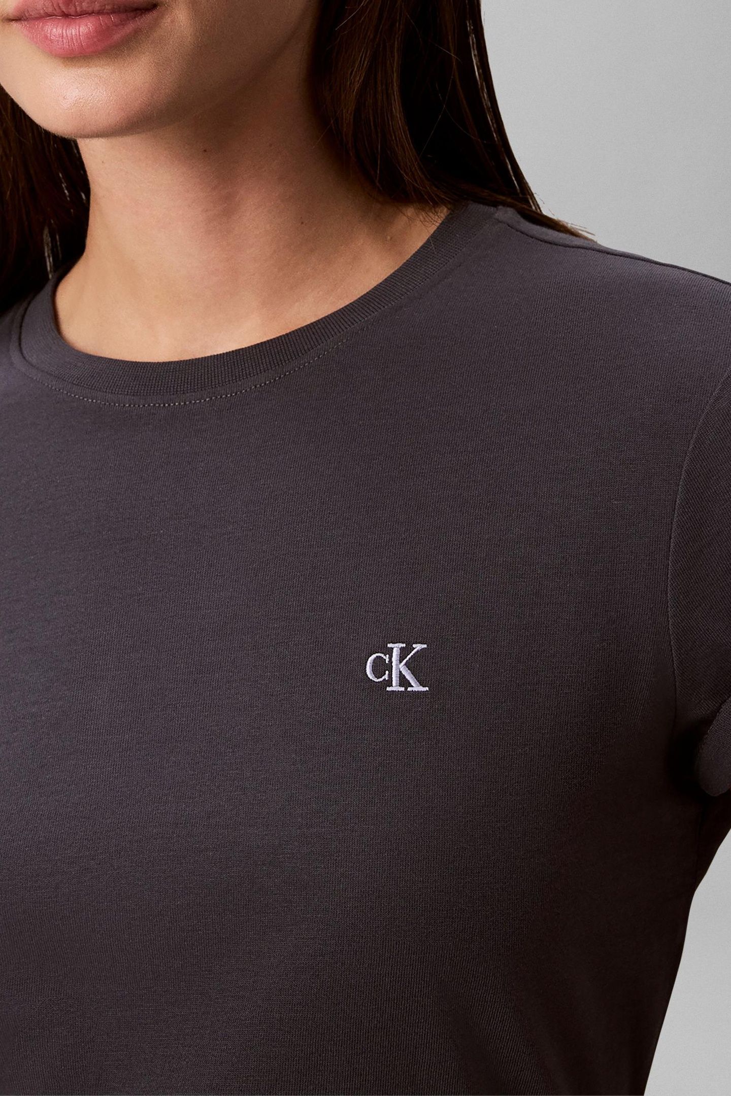 SHORT SLEEVE MONOGRAM CREW TEE EBONY 5