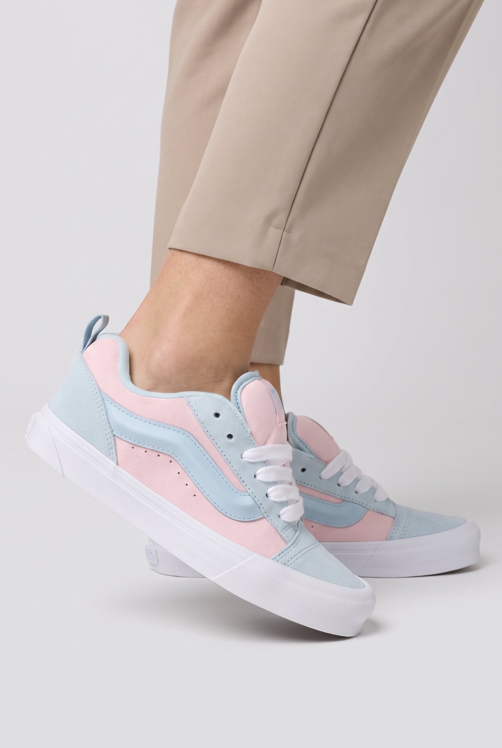 UNISEX KNU SKOOL PINK 2