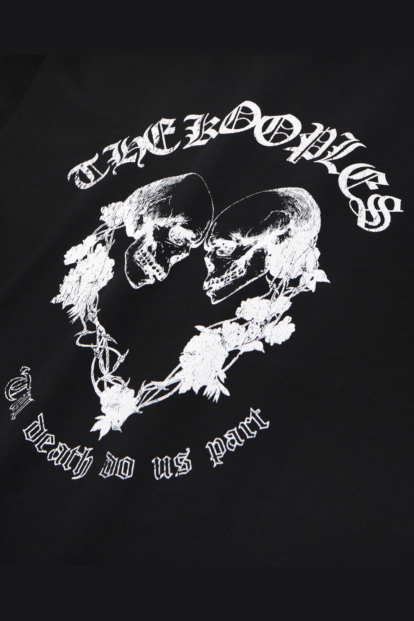 SHORT-SLEEVED T-SHIRT WITH SKULL AND HEART BLACK 7