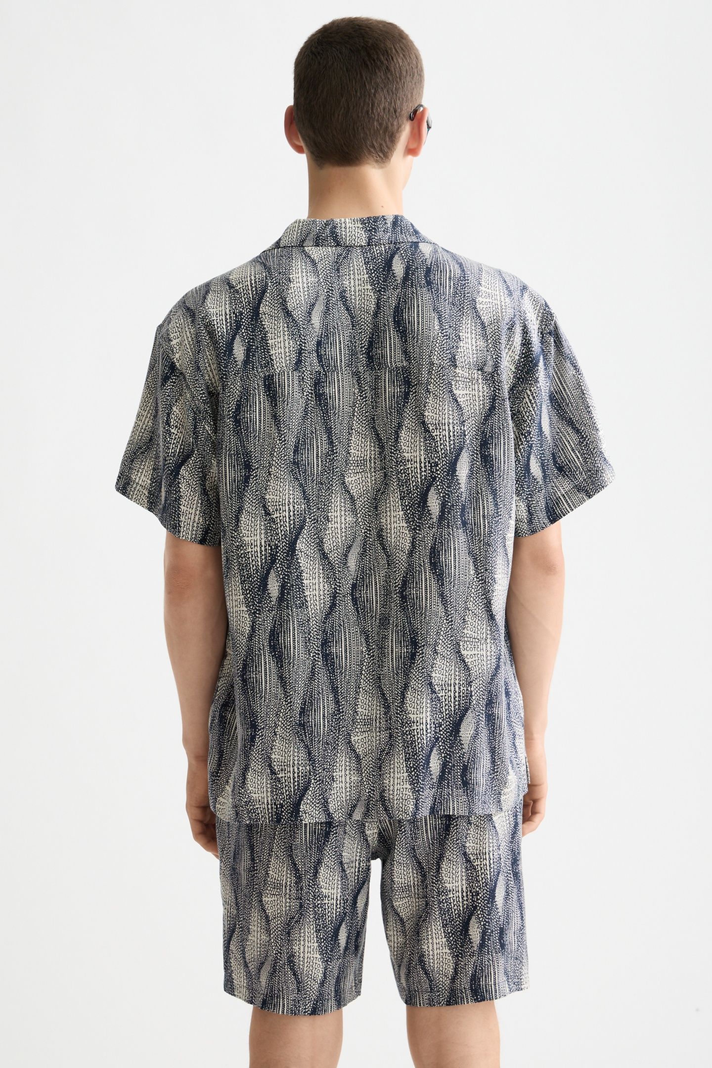 PRINTED SHORT-SLEEVED TENCEL SHIRT BATIK LOGO PRINT NAVY AOP 3