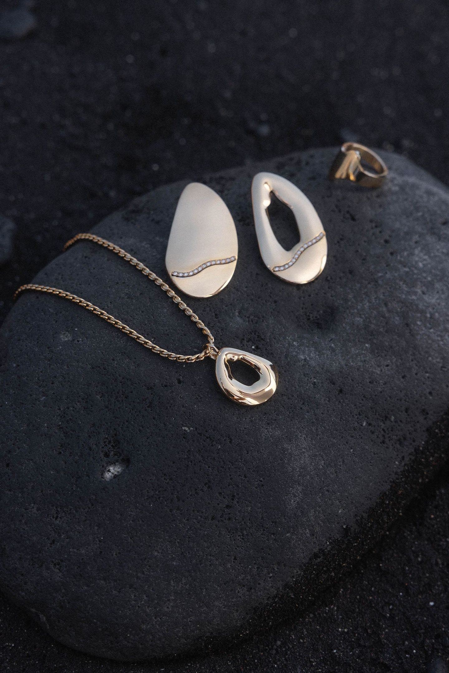 MAGMA KETTE GOLD 8