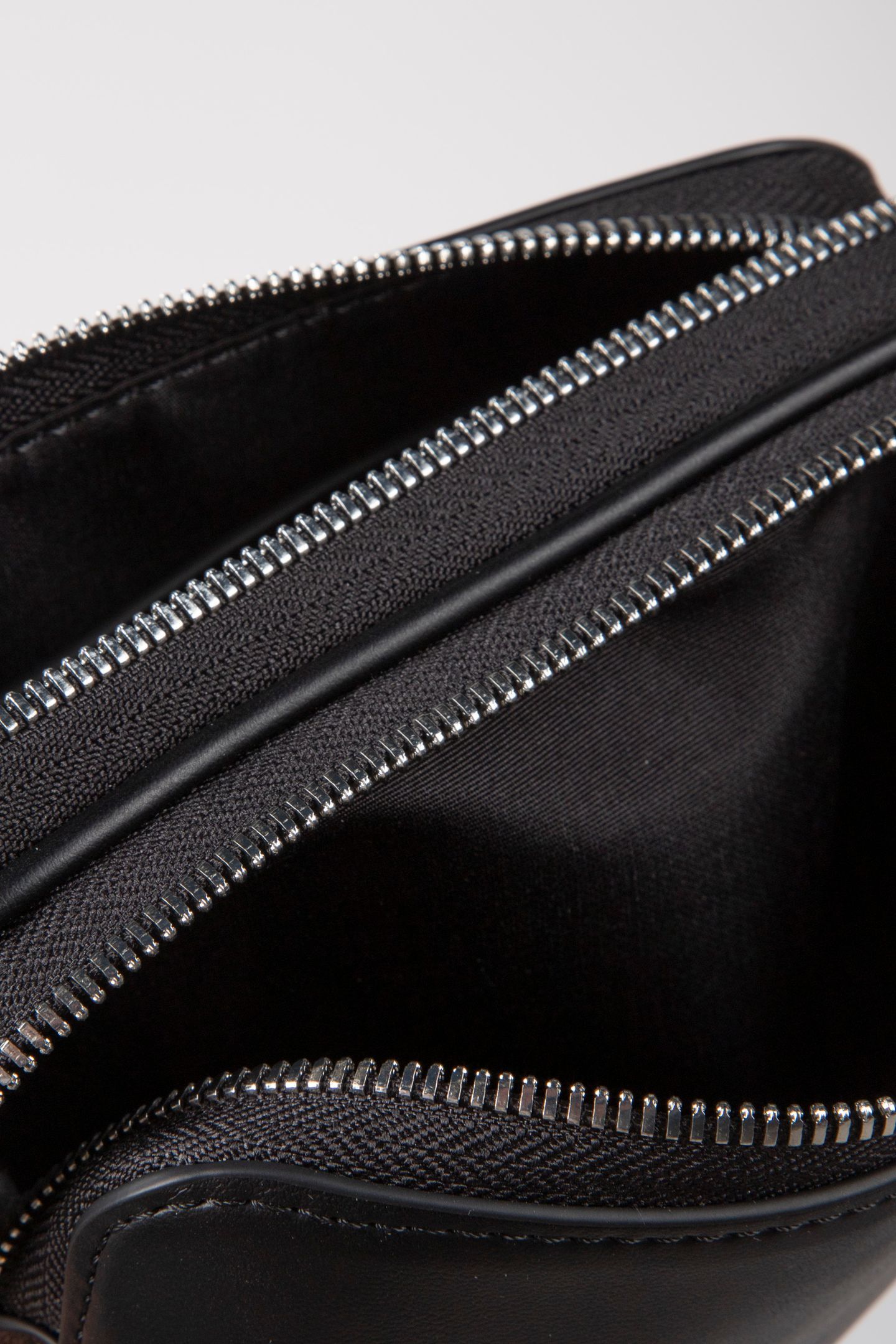 WEBBING DOUBLE STRAP CROSSOVER BLACK/SHINY NICKEL 5