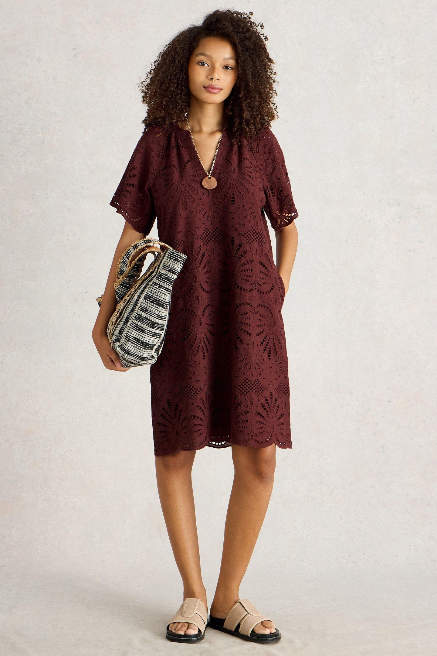 LINDSAY BRODERIE DRESS DARK RED 2