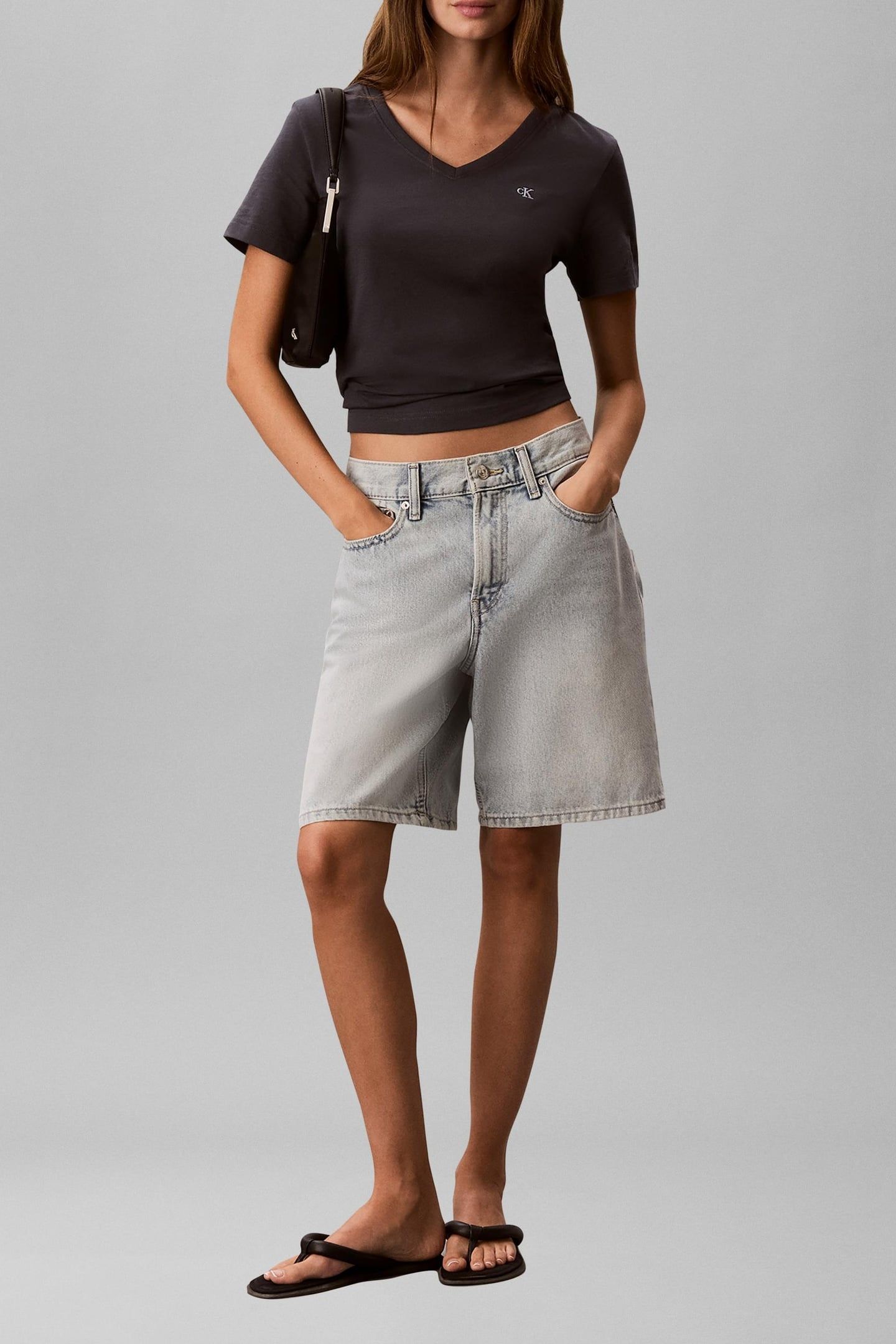 ARCHIVE JERSEY V-NECK T-SHIRT EBONY 1