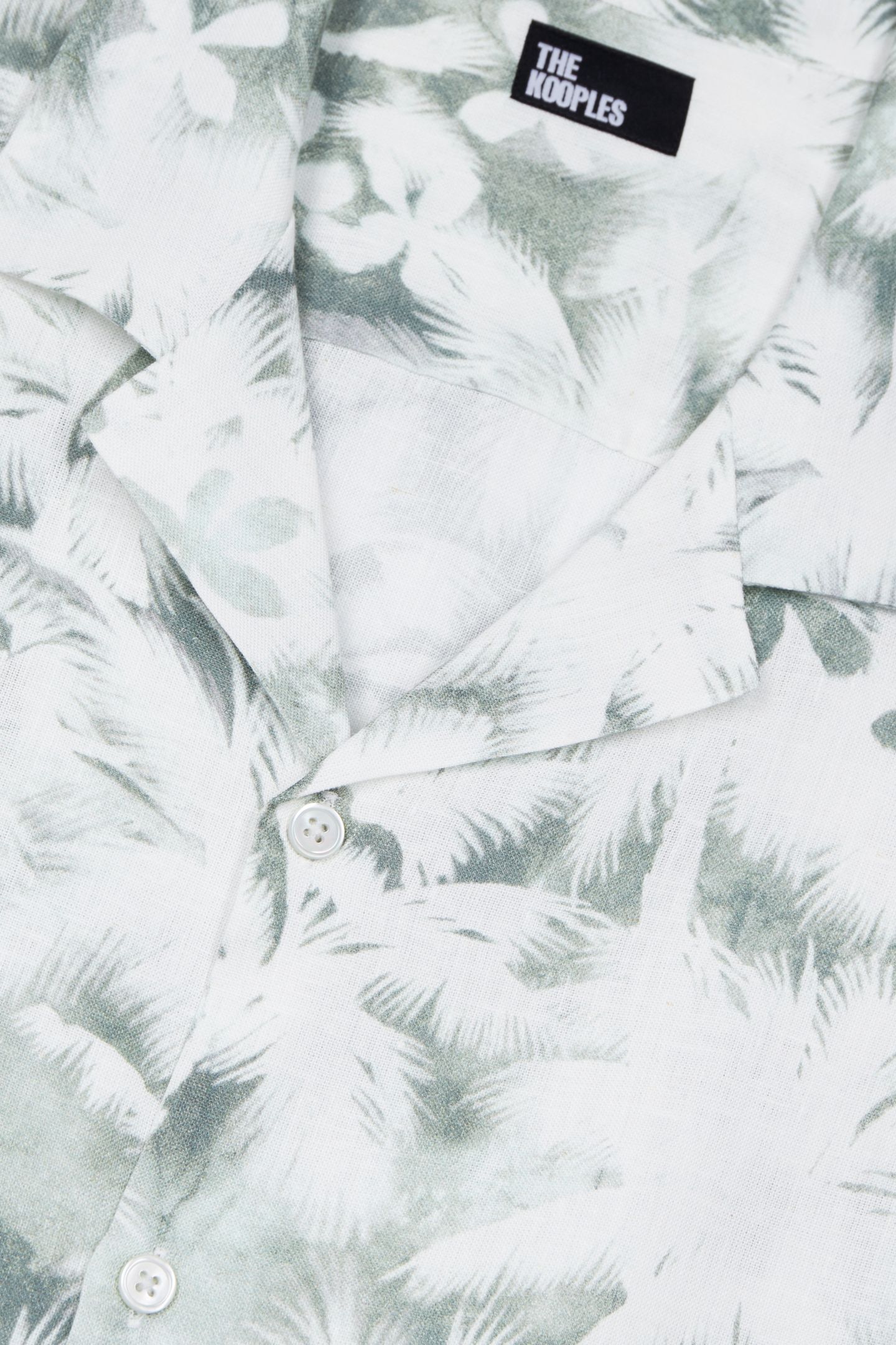 SHORT-SLEEVED SHIRT WITH SHARK COLLAR WHITE-KAKI 6