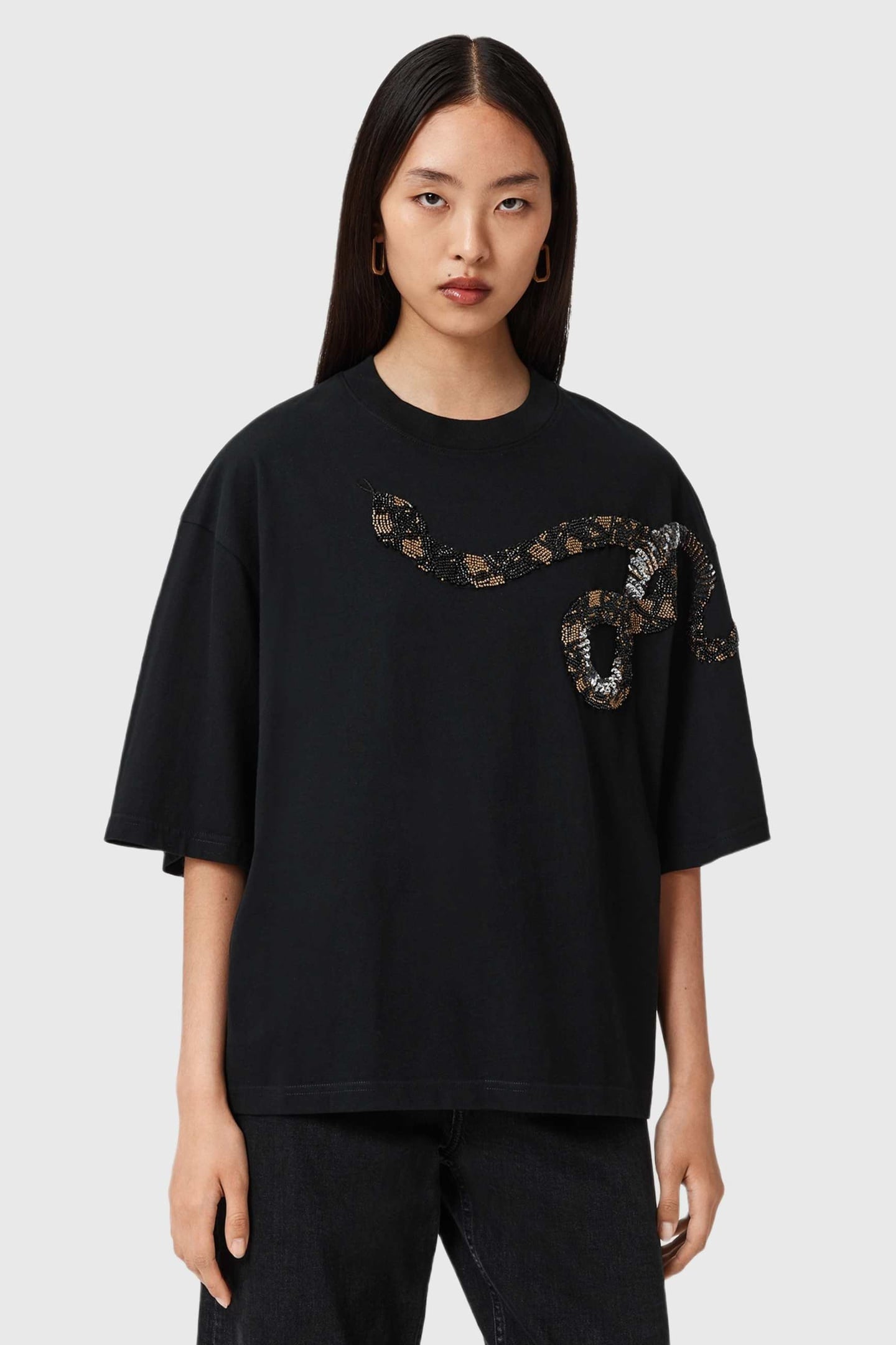 OUROS AMELIE TEE BLACK 2
