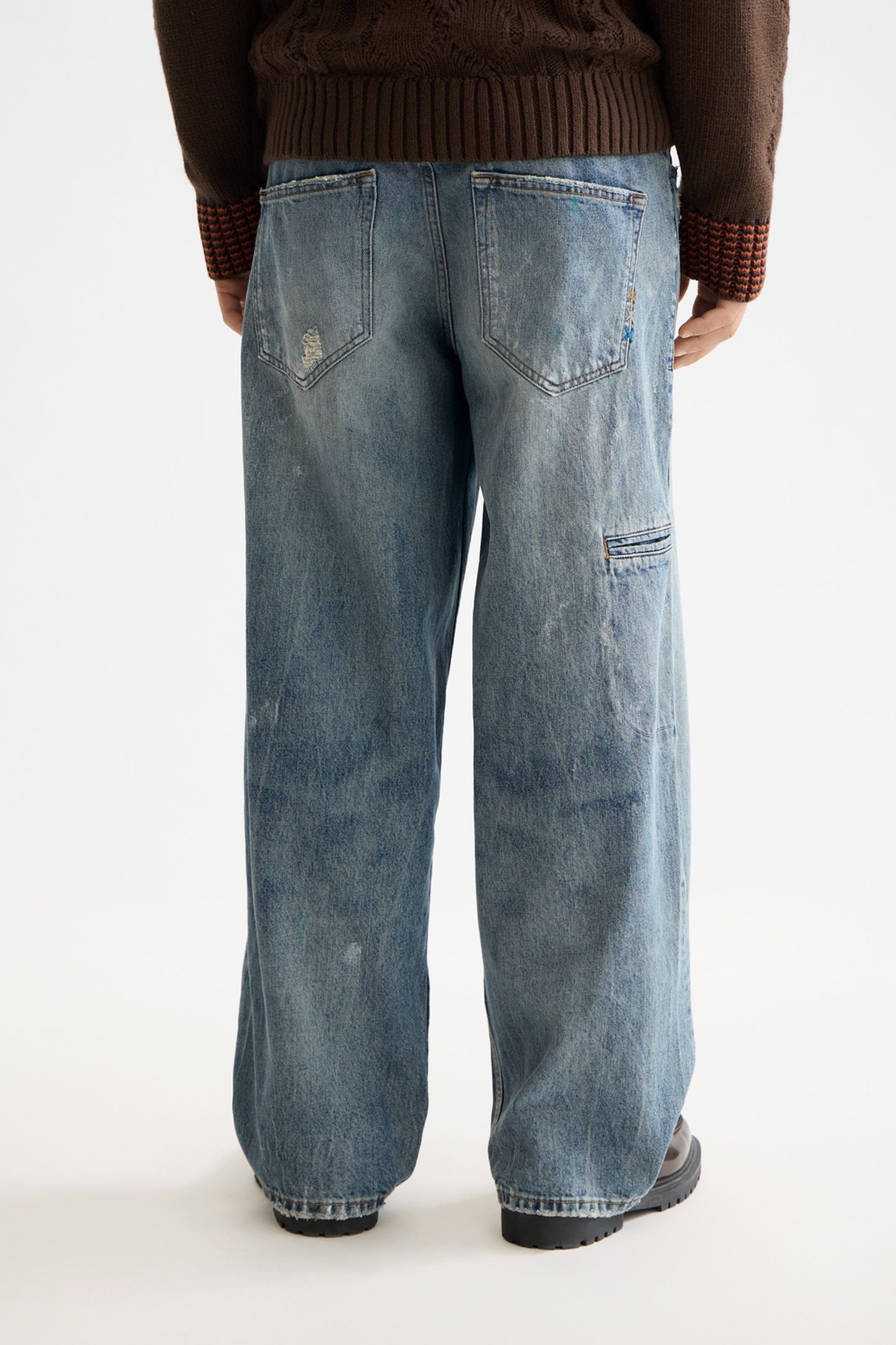 THE DAZE SUPER LOOSE FIT JEANS — PAINTERS DIARY 3