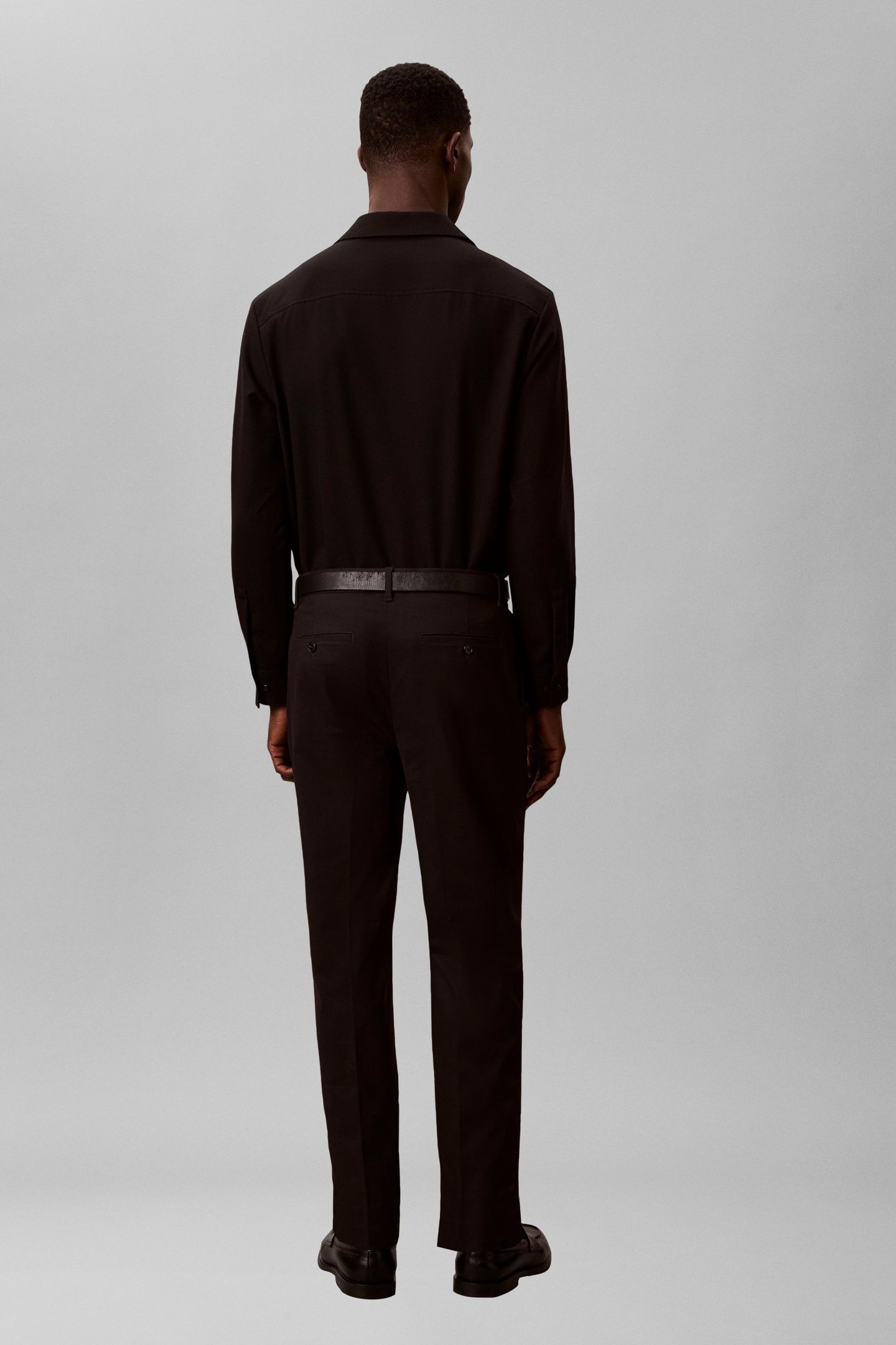 TAPERED STRETCH SATEEN CHINO TROUSERS BLACK 2