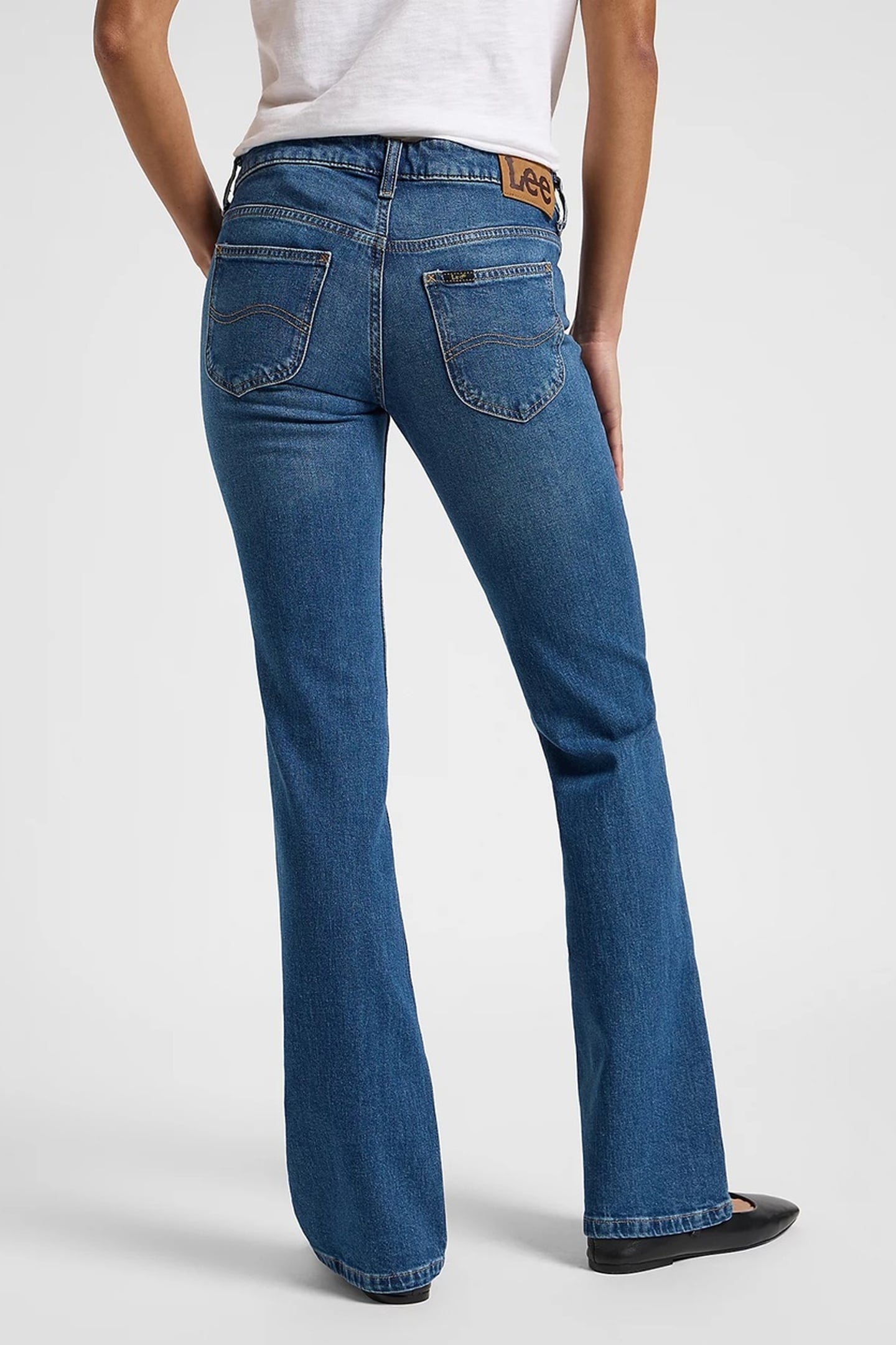 JESSICA HIGHER CLIMB JEANS 2