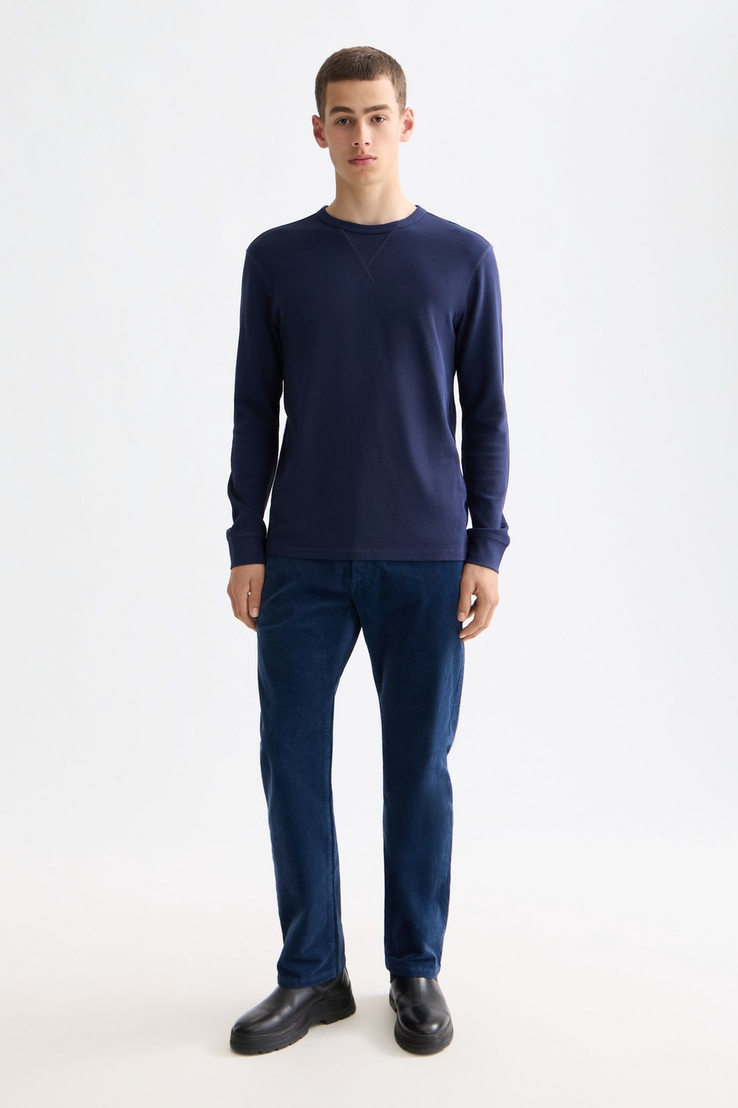 THE ZEE STRAIGHT JEANS IN COLOURED CORDUROY INSIGNIA BLUE 2