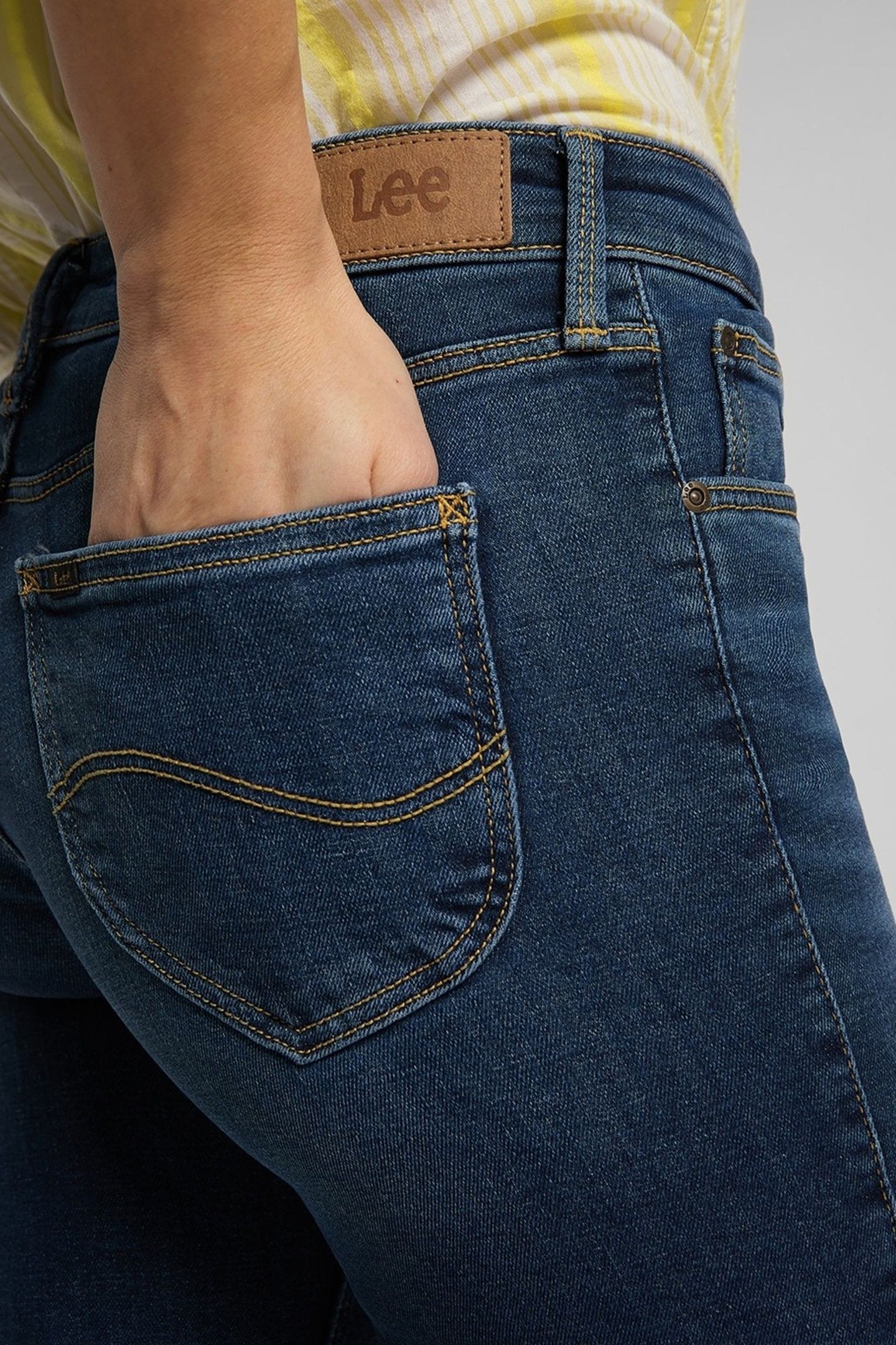SCARLETT MID MARTHA JEANS 4