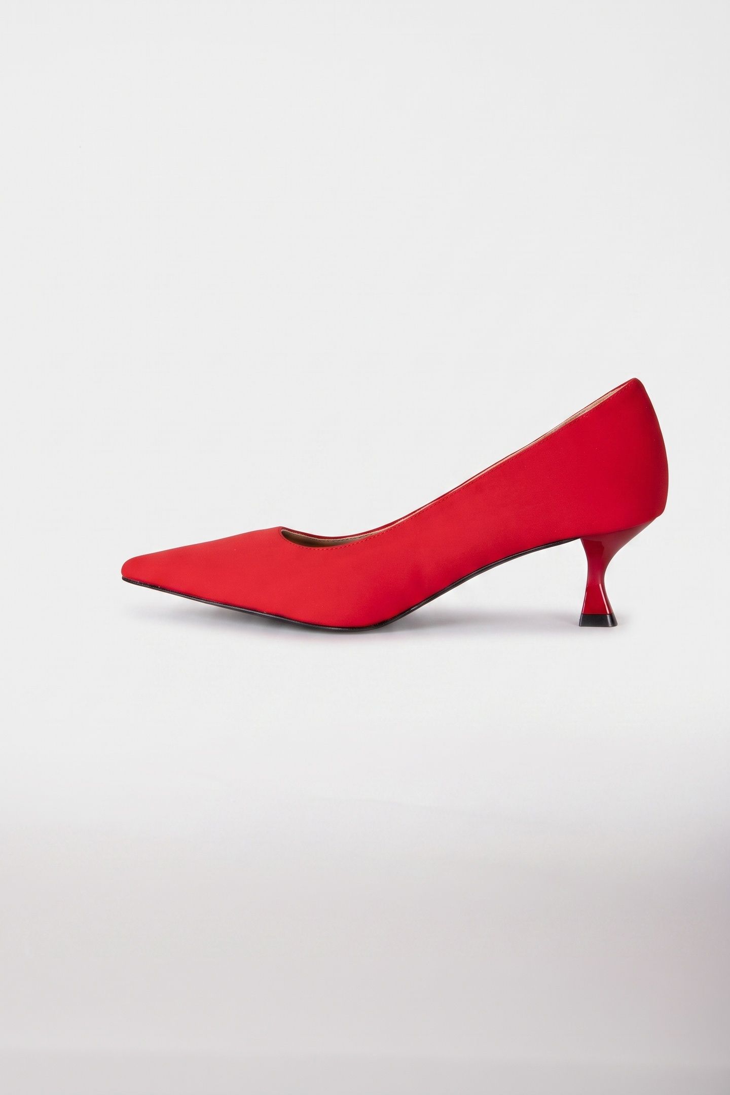 GOATSKIN PUMP WHITE 3